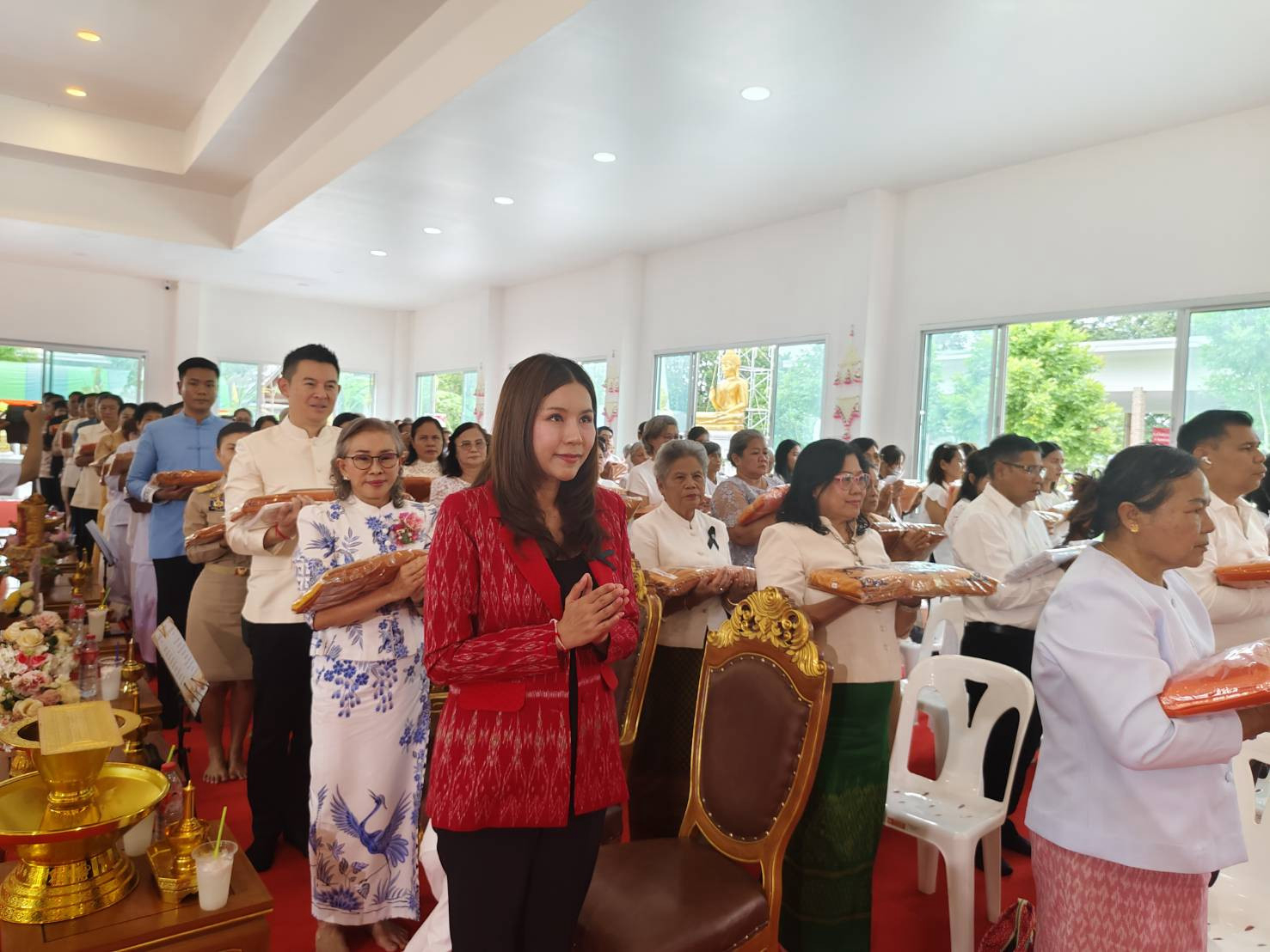 ภาพร่วมพิธีกรรมวัดโนนสีฟัน