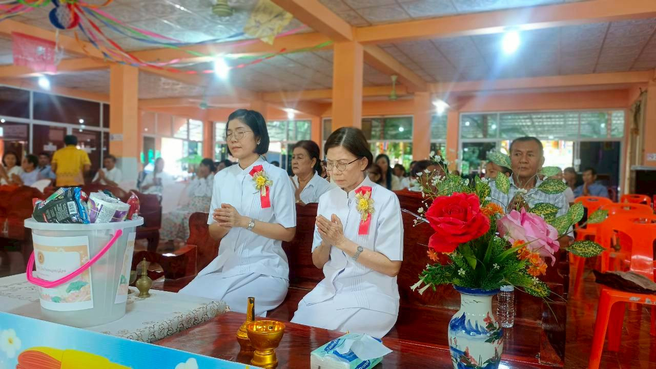 ภาพร่วมพิธีกรรมวัดหนองปล้อง