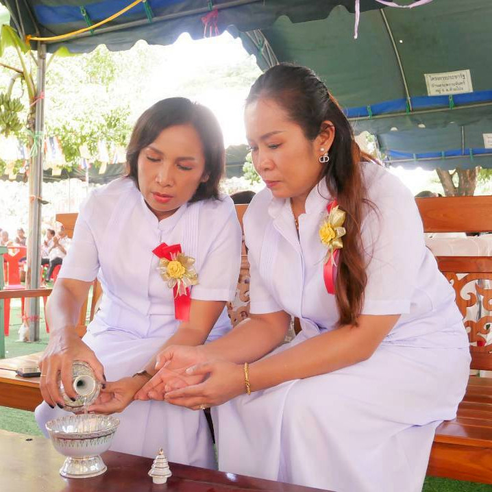 ภาพร่วมพิธีกรรมวัดสระพานจันทร์