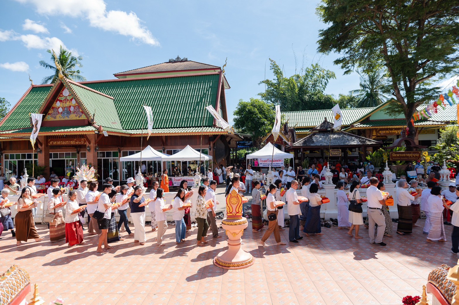ภาพร่วมพิธีกรรมวัดพระธาตุคู่บุญ