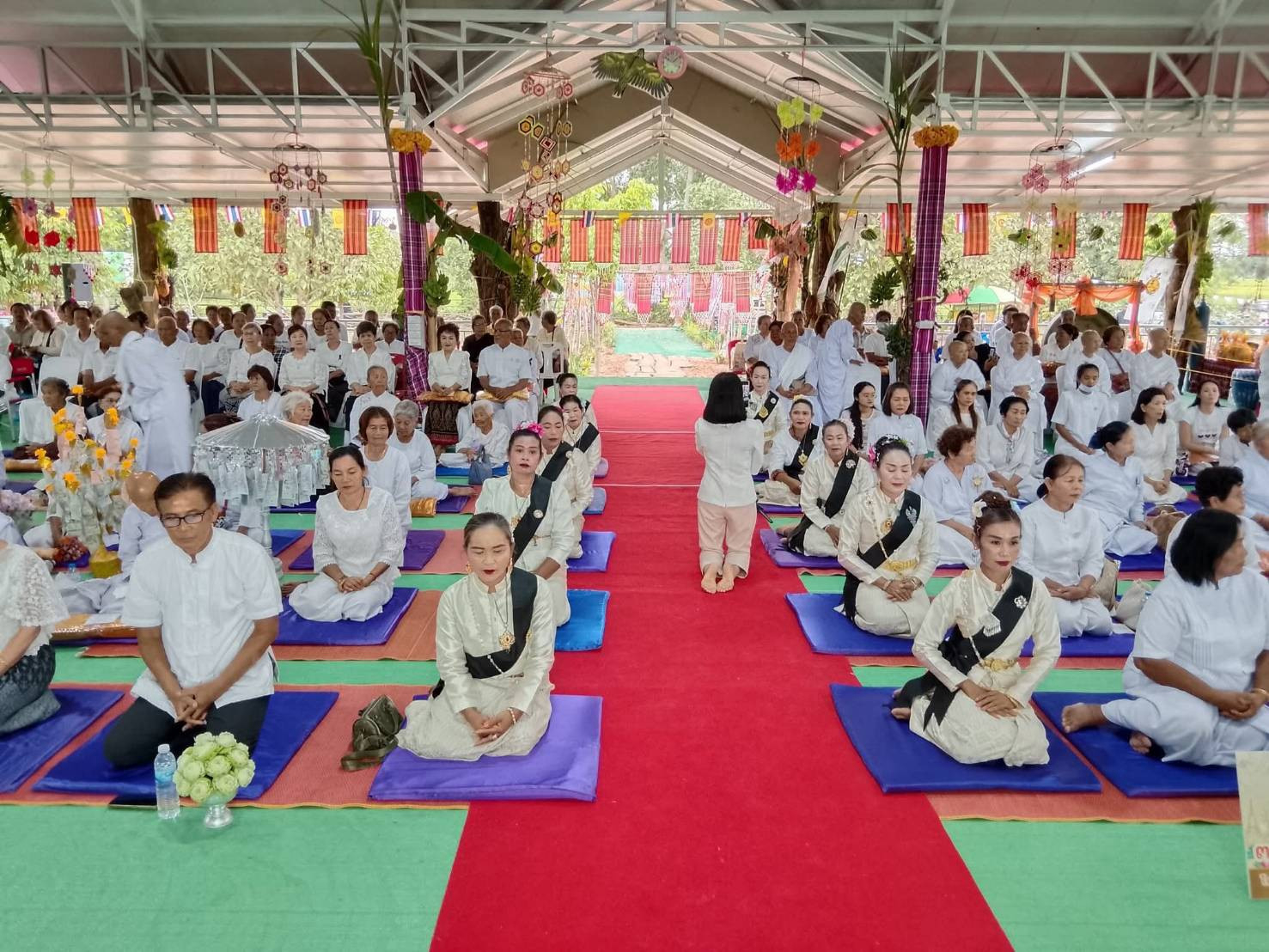 ภาพร่วมพิธีกรรมที่พักสงฆ์ป่าสัลเลขภาวนาราม