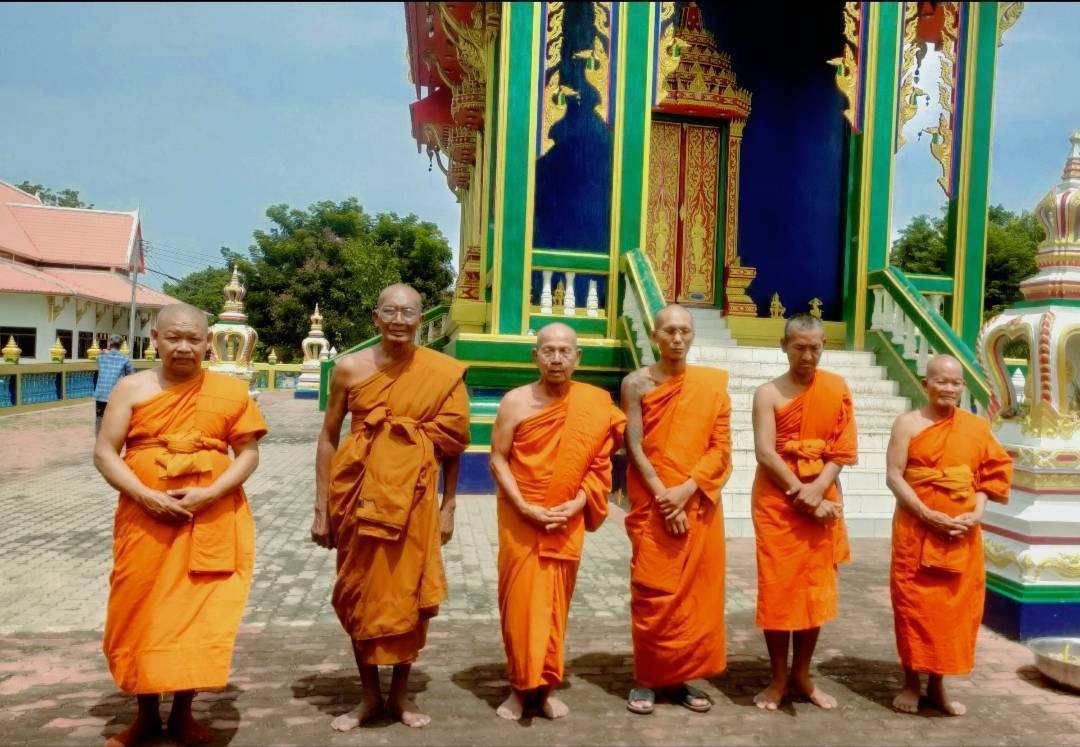 วัดหนองพลวง