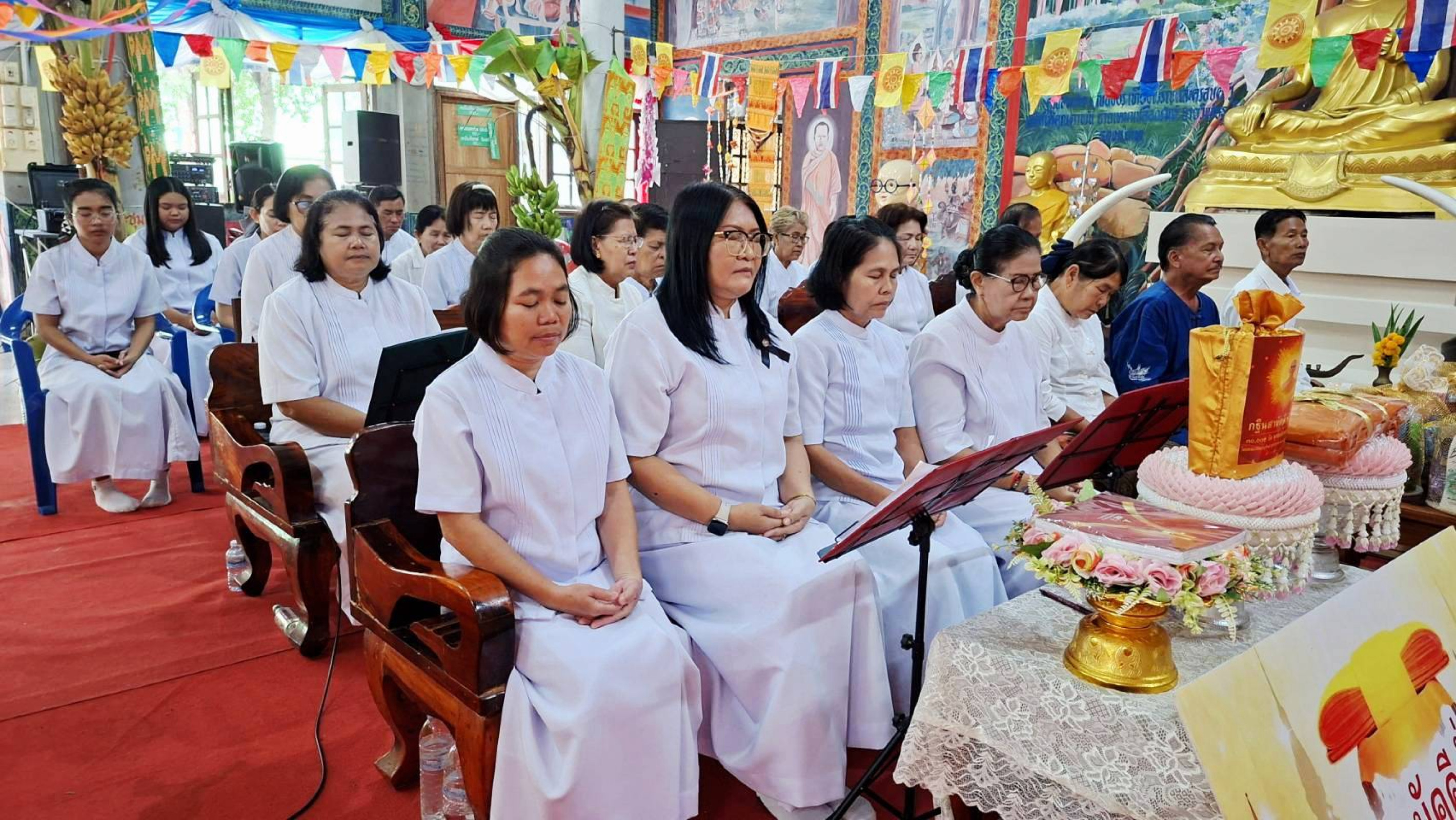 ภาพร่วมพิธีกรรมวัดบ้านหนองค่าย