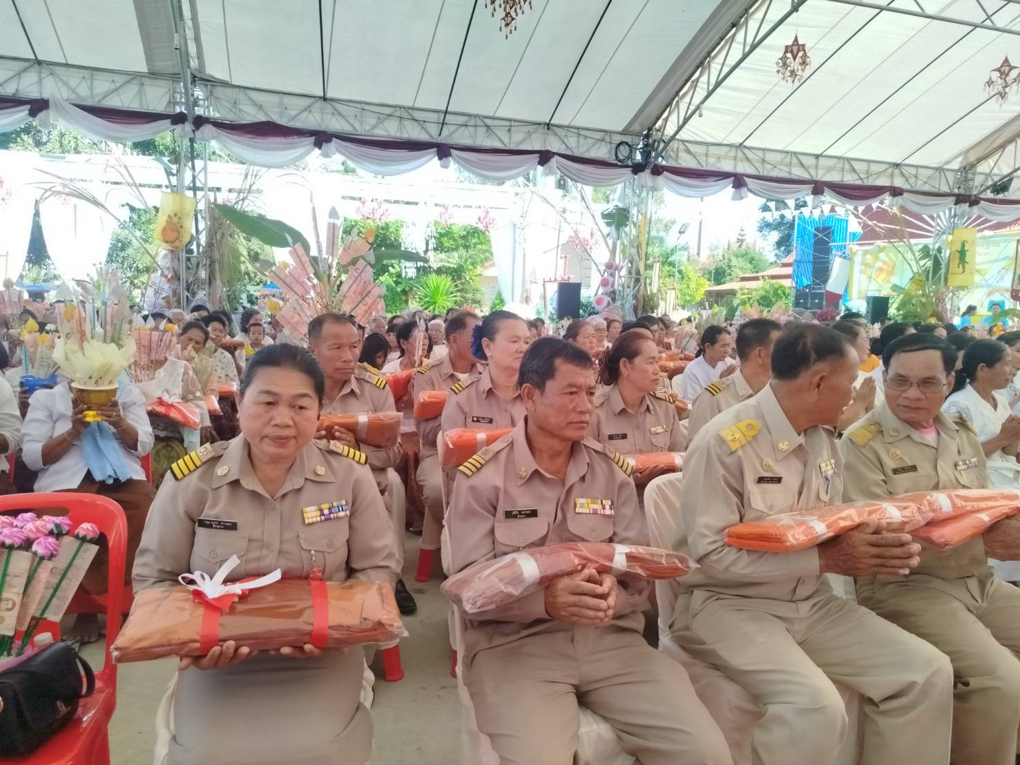 ภาพร่วมพิธีกรรมวัดทรงธรรม