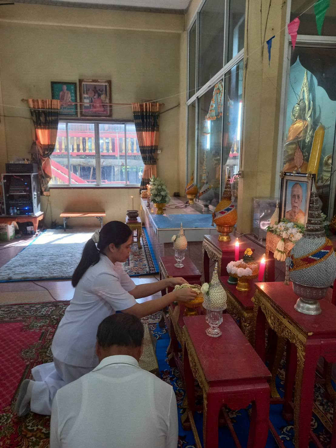 ภาพร่วมพิธีกรรมวัดหนองสรวง