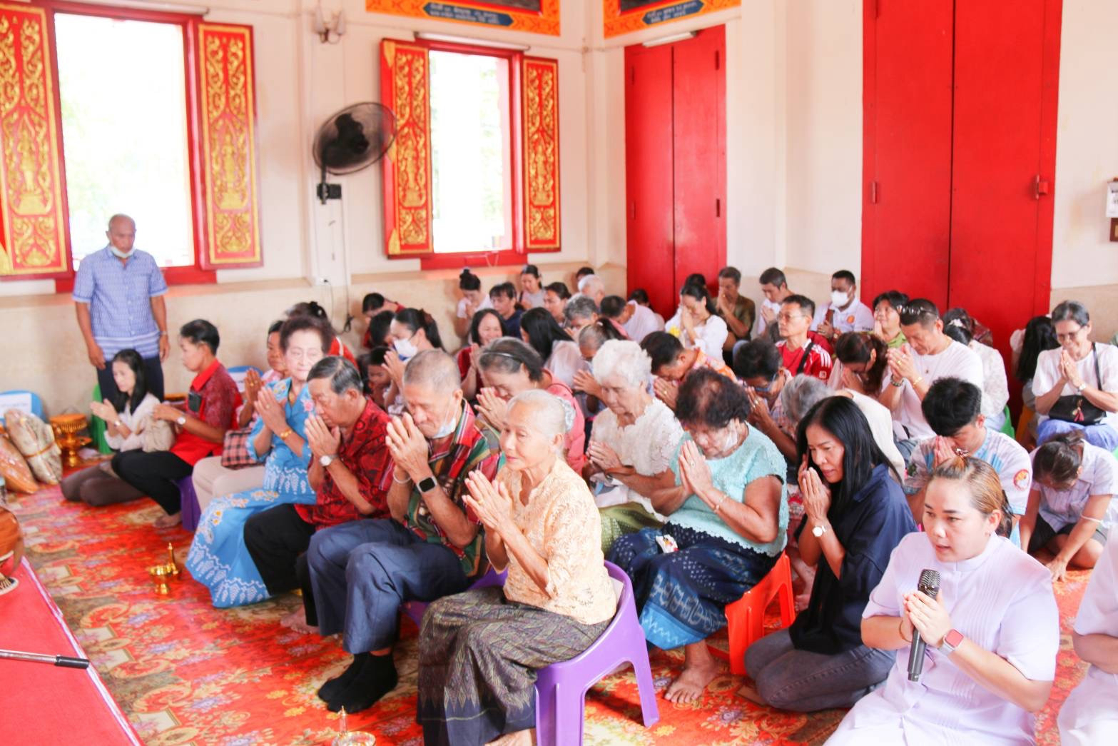 ภาพร่วมพิธีกรรมวัดเกาะแก้วนครสวรรค์