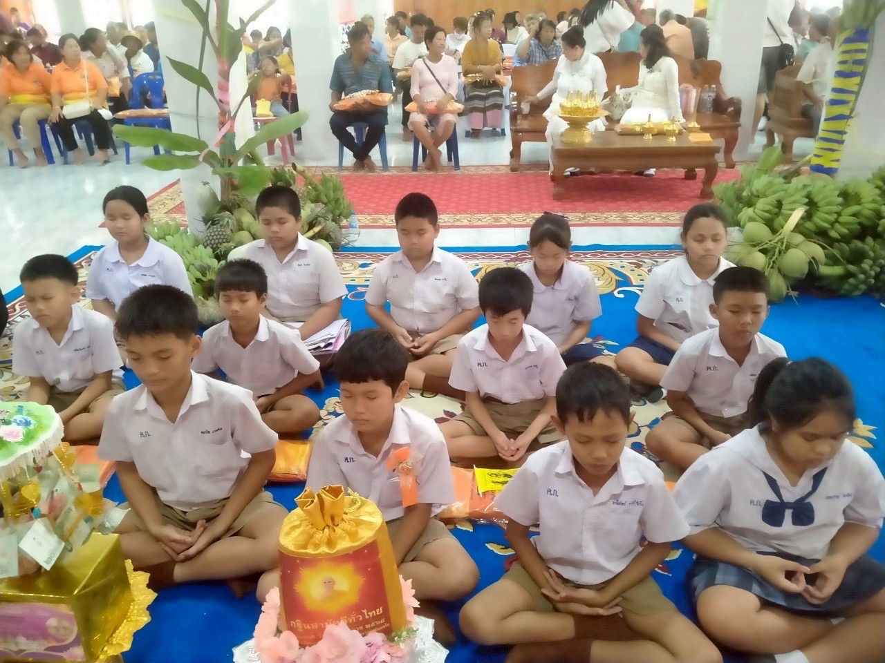 ภาพร่วมพิธีกรรมวัดโคกกรวด