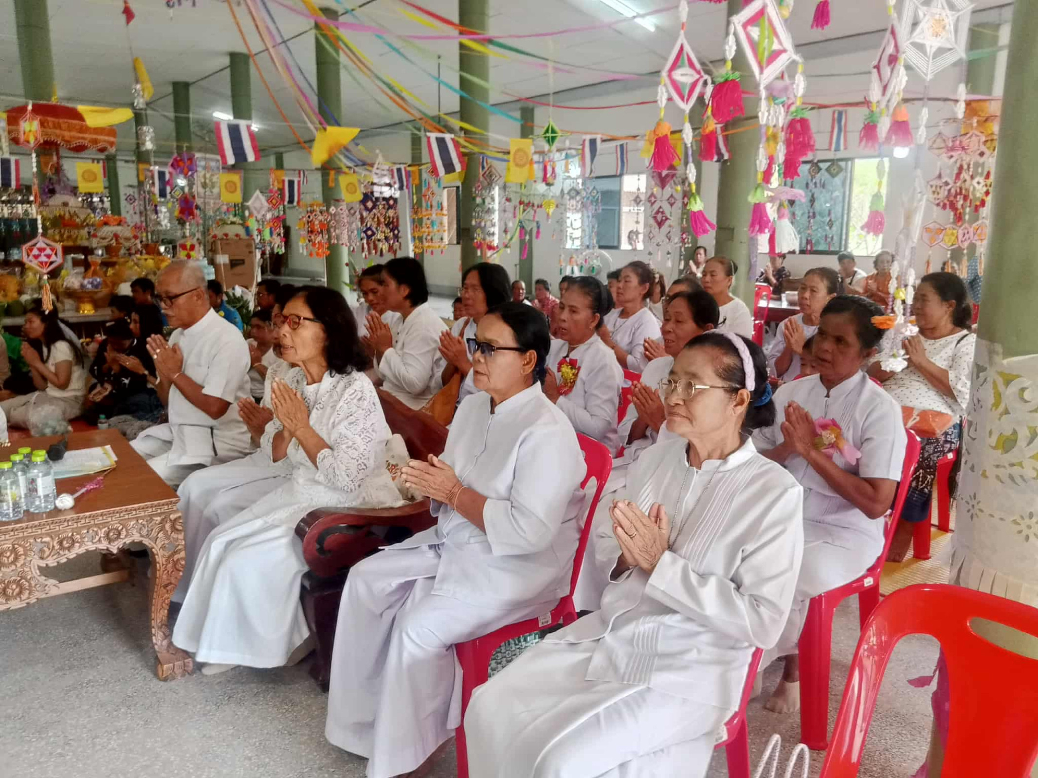 ภาพร่วมพิธีกรรมวัดอุดมทรัพย์
