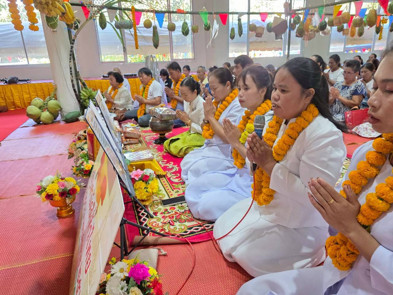 ภาพกล่าวคำถวายกฐินวัดป่าทุ่งนาหอย