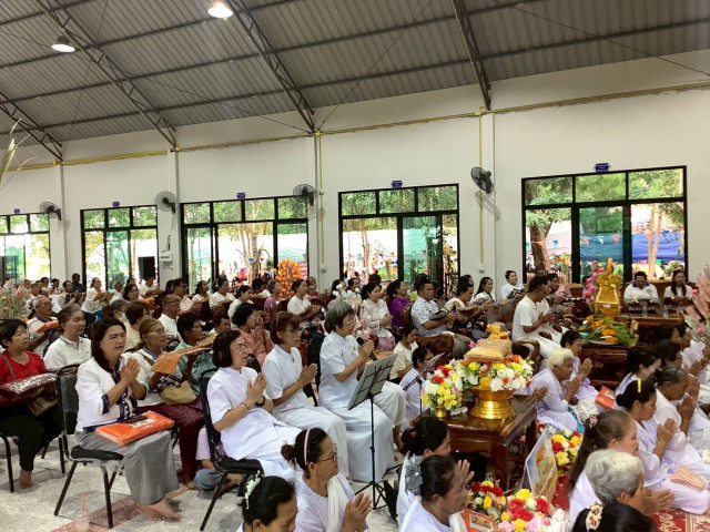 ภาพร่วมพิธีกรรมวัดพุทธานุสสติ