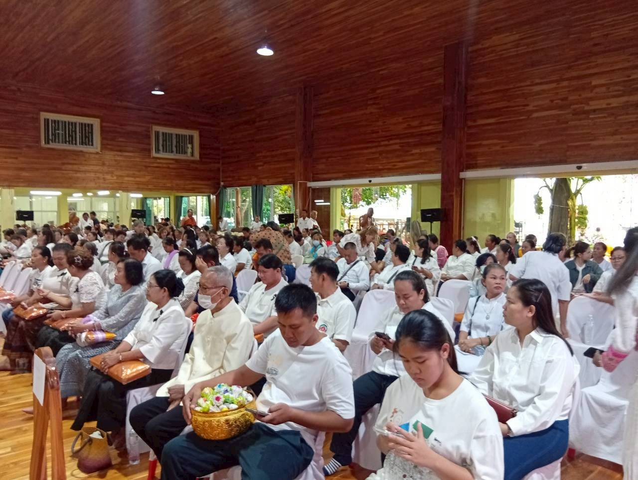 ภาพร่วมพิธีกรรมวัดเขต