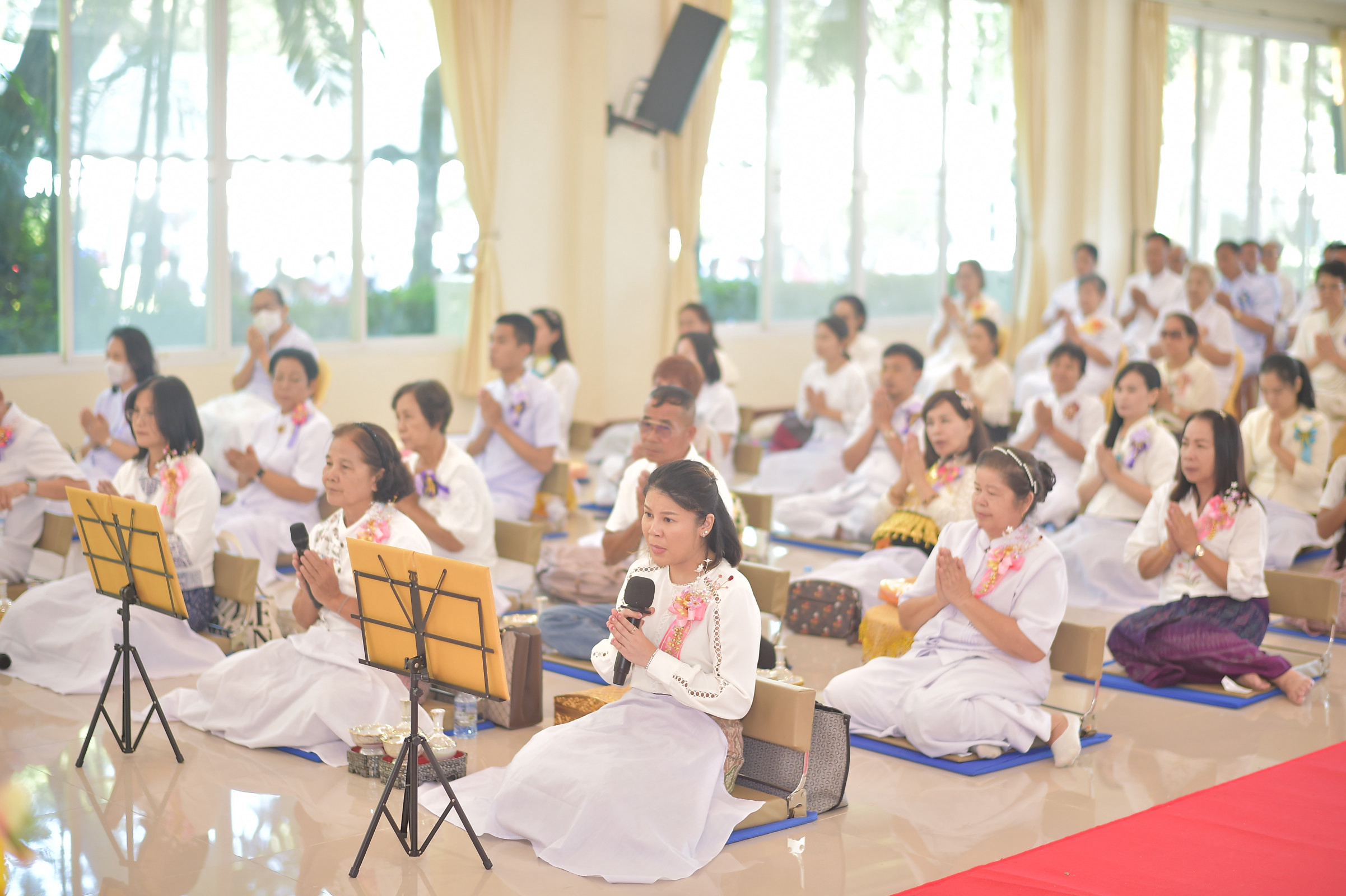 ภาพกล่าวคำถวายกฐินศูนย์ปฏิบัติธรรมเชียงราย