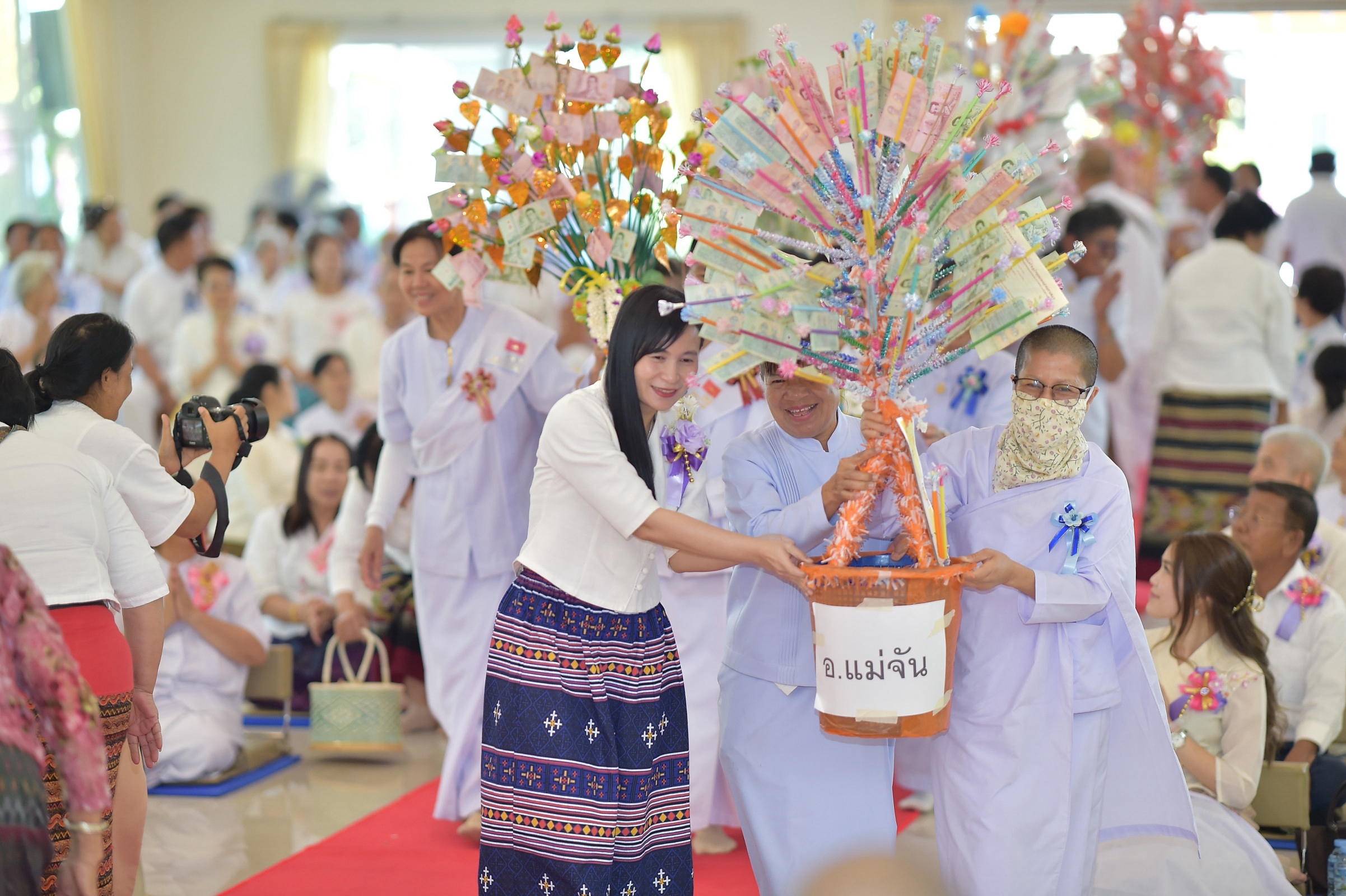 ภาพร่วมพิธีกรรมศูนย์ปฏิบัติธรรมเชียงราย