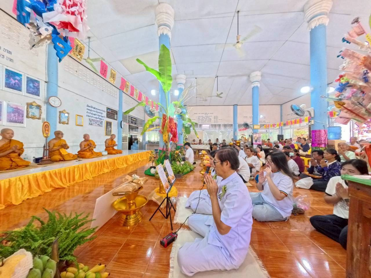 ภาพร่วมพิธีกรรมวัดวังวารีศรีศรัทธาราม