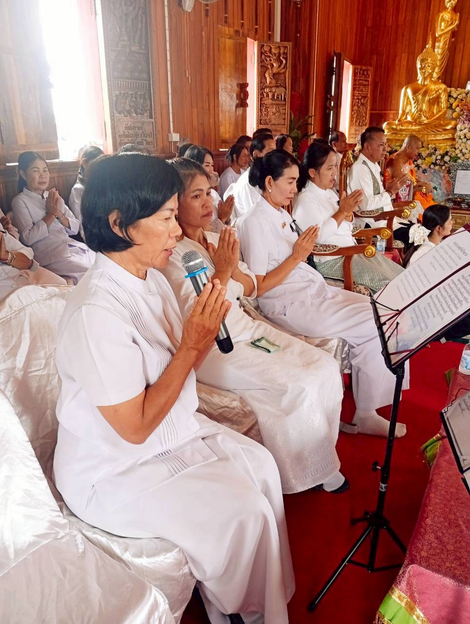ภาพกล่าวคำถวายกฐินวัดศรีษะเกษ
