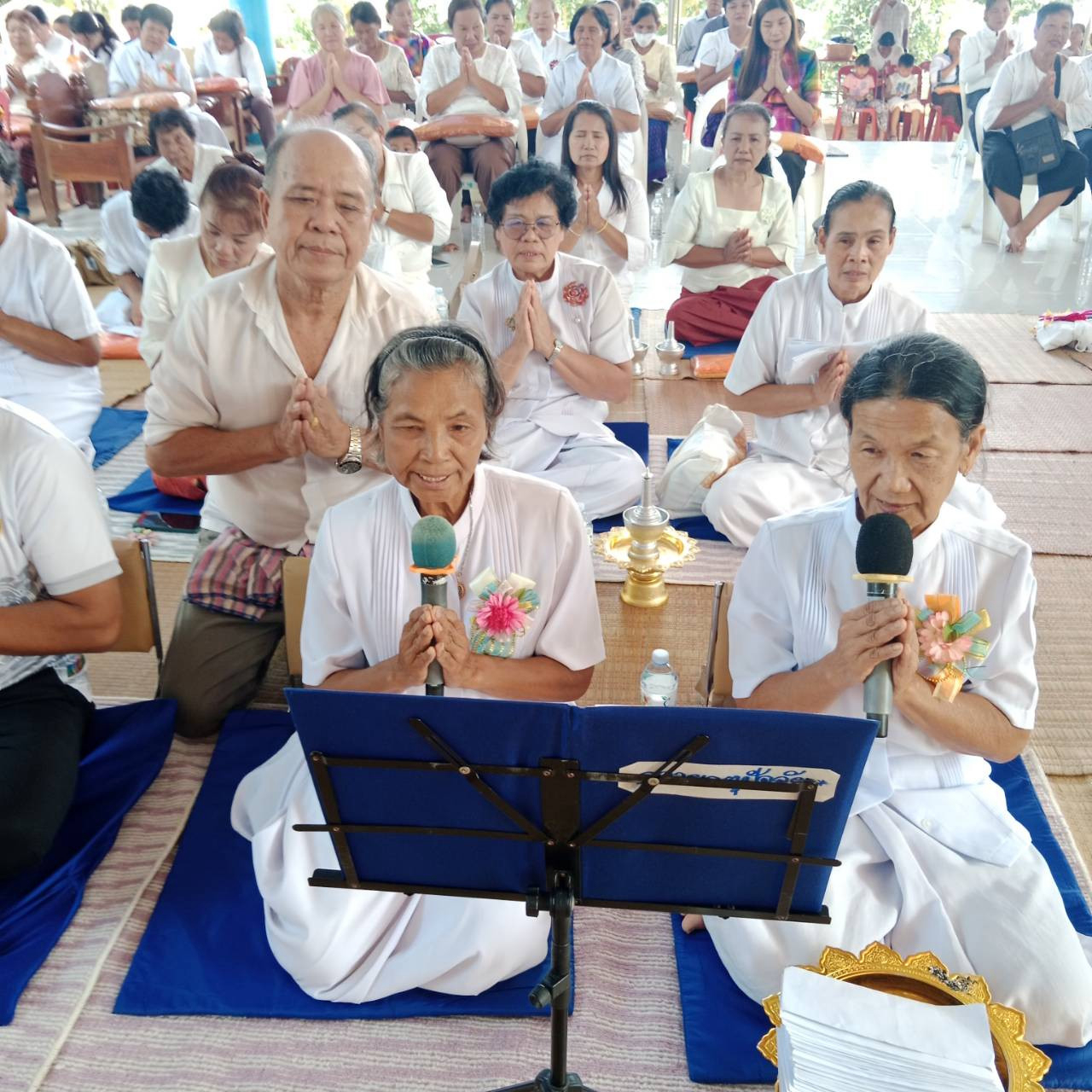 ภาพกล่าวคำถวายกฐินศูนย์ปฏิบัติธรรมแก้วผาคำ