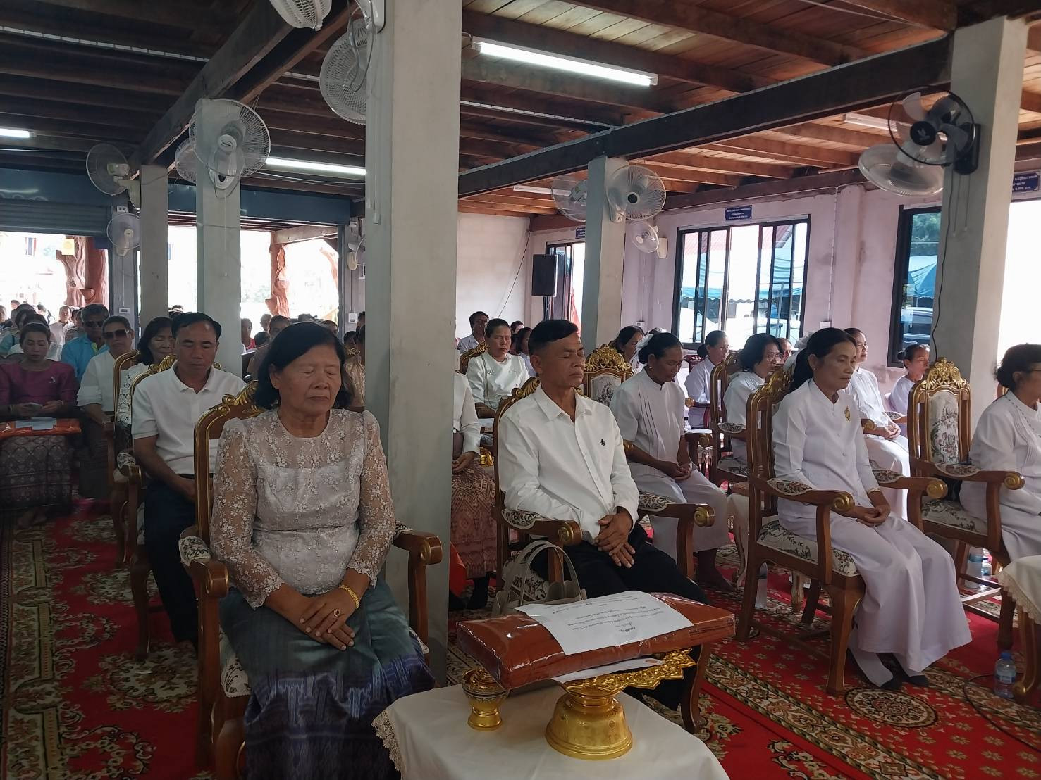 ภาพร่วมพิธีกรรมวัดสันติธรรมาวาส