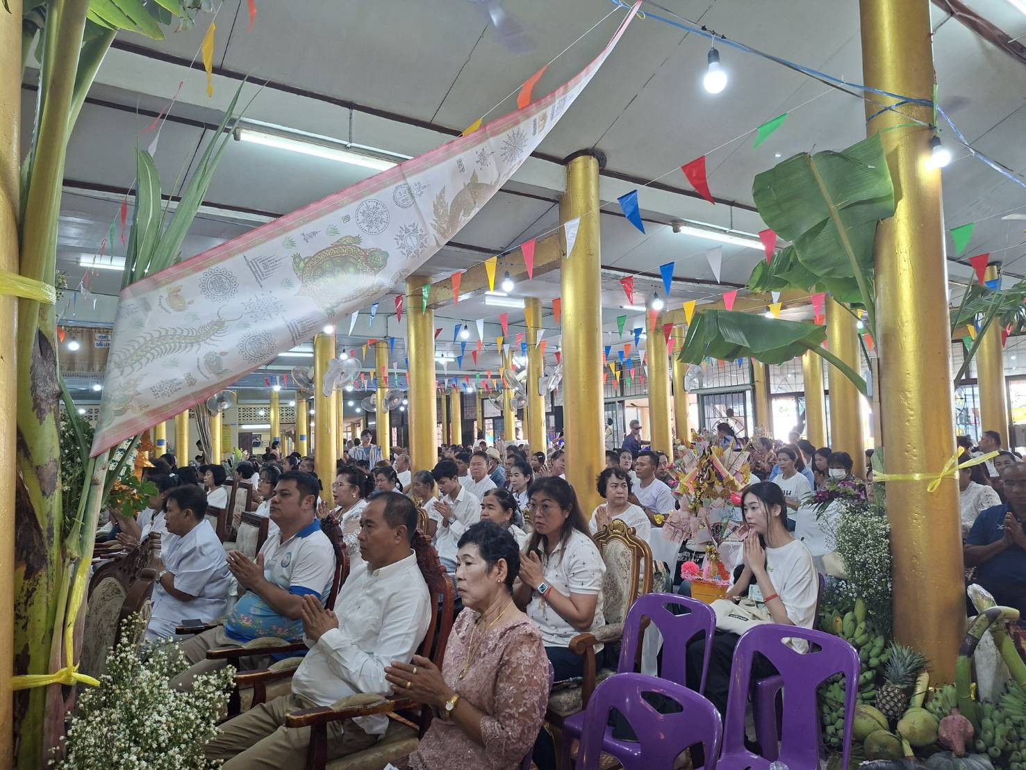 ภาพร่วมพิธีกรรมวัดพืชนิมิต