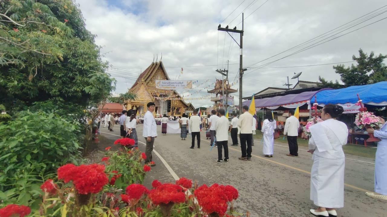 ภาพร่วมพิธีกรรมวัดหลวง