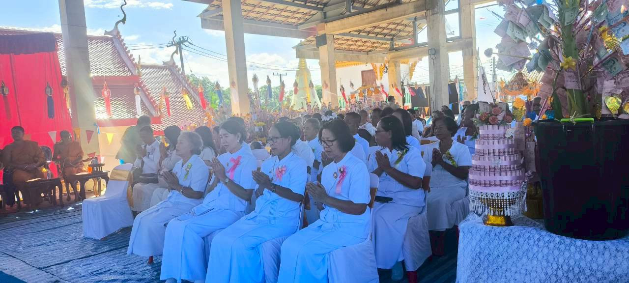 ภาพร่วมพิธีกรรมวัดม่วงใหม่