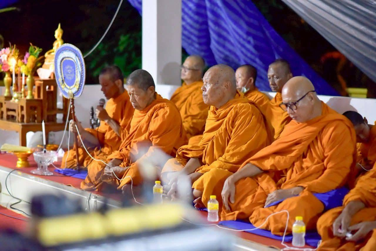 วัดภูเขาหลง