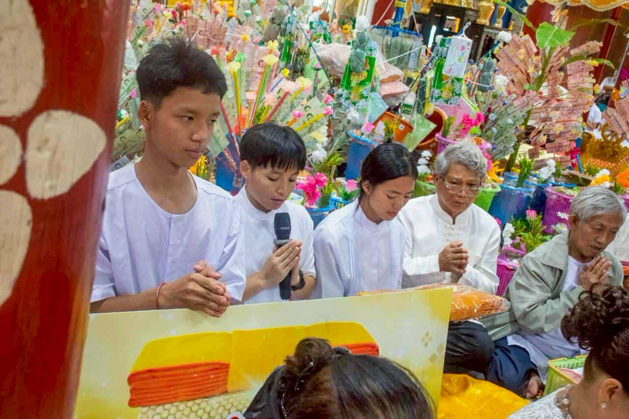 ภาพกล่าวคำถวายกฐินวัดแม่ต้านเหนือ