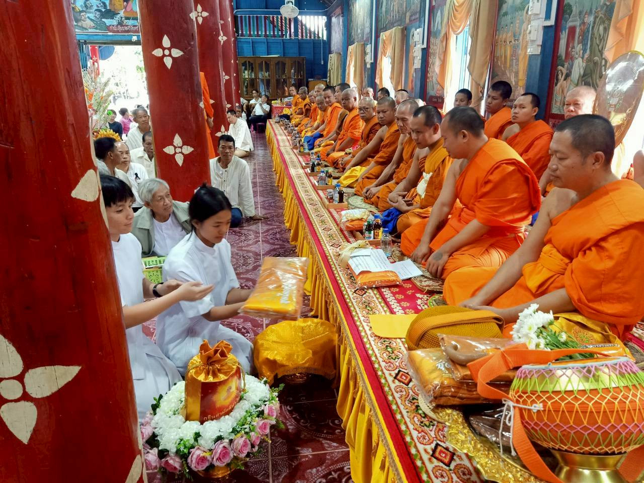 ภาพร่วมพิธีกรรมวัดแม่ต้านเหนือ