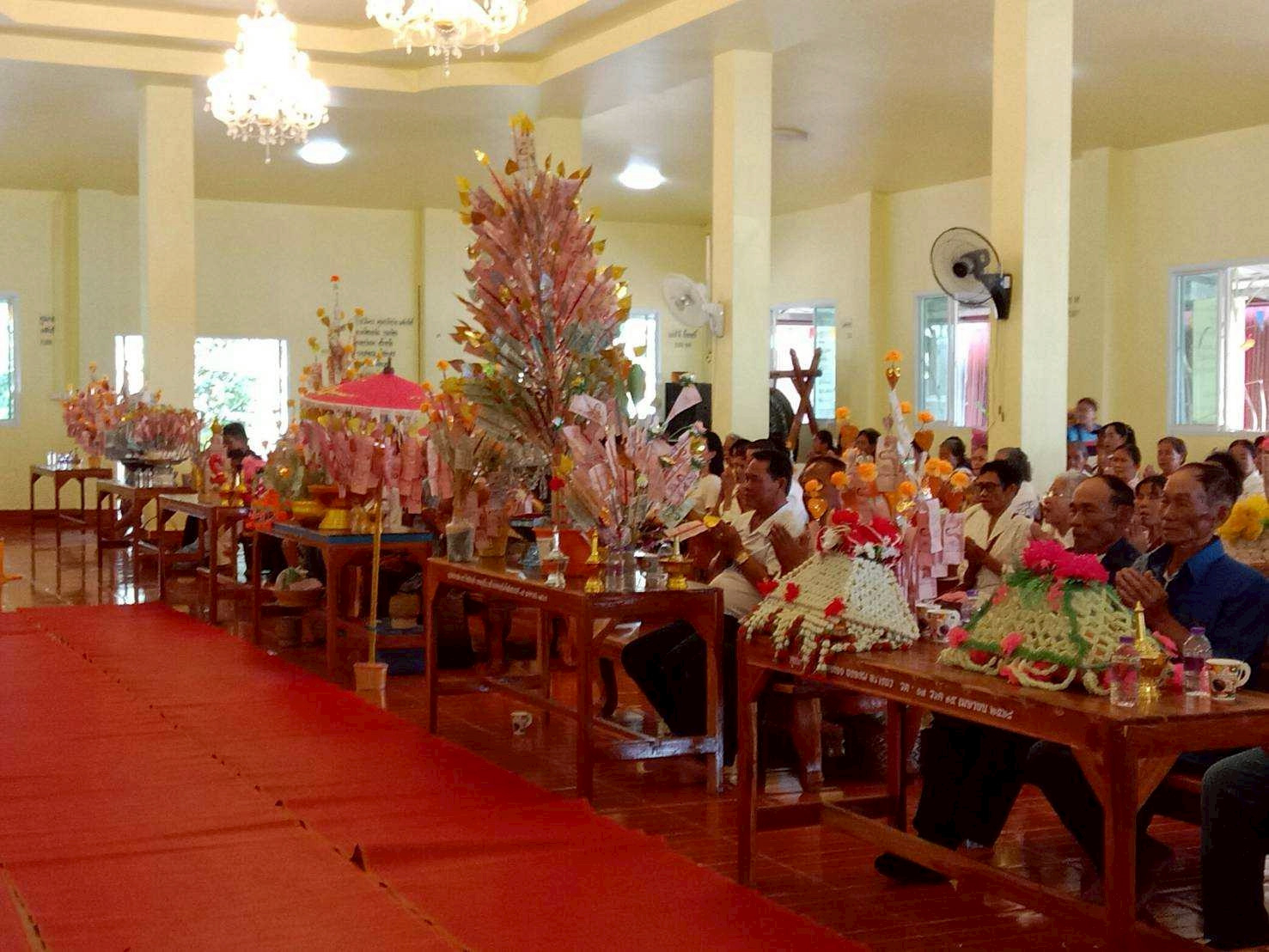 ภาพร่วมพิธีกรรมวัดค่ายเสรี