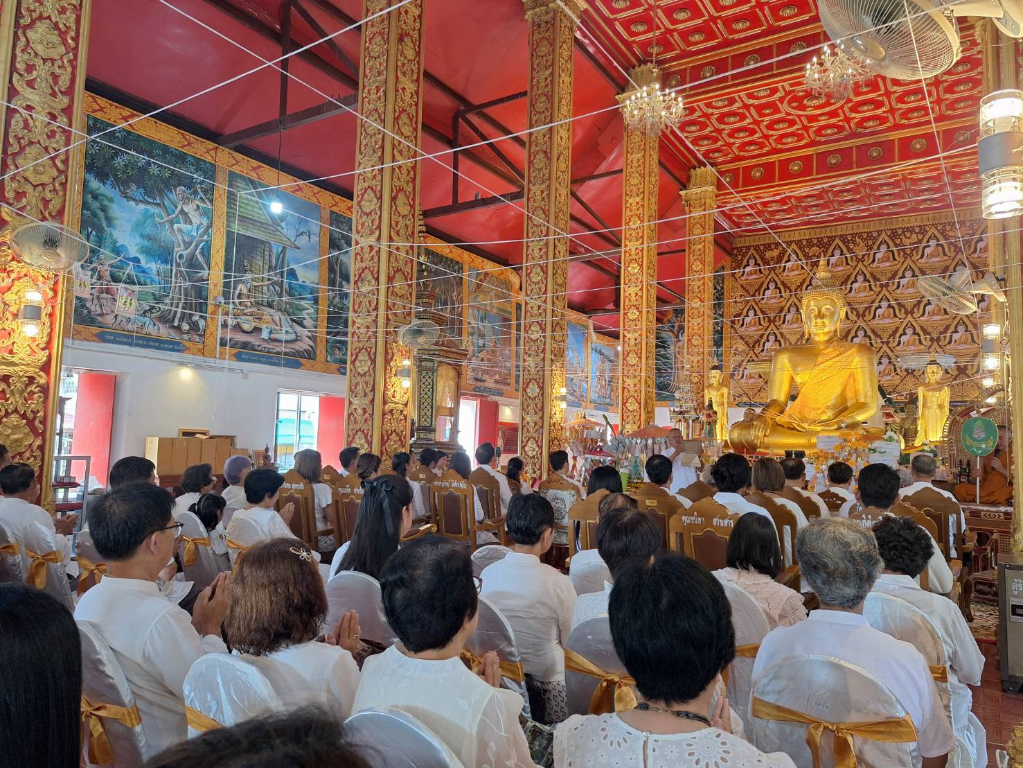 ภาพร่วมพิธีกรรมวัดสวนตาล