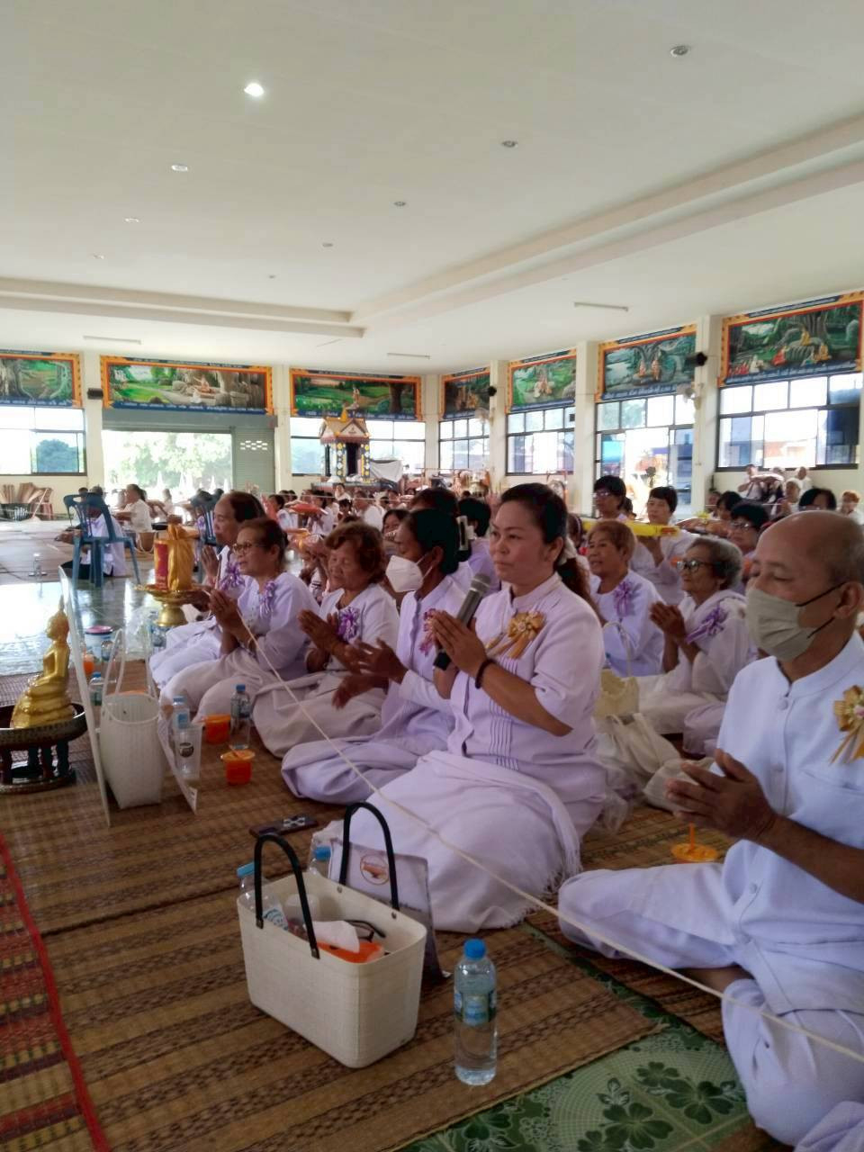 ภาพกล่าวคำถวายกฐินวัดโพธิ์ชัยศรีสว่างนาบอน