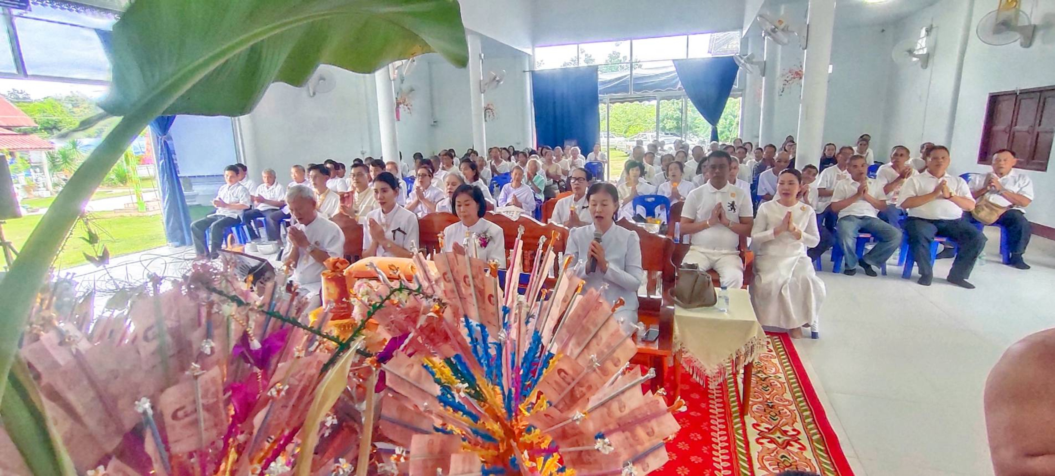 ภาพกล่าวคำถวายกฐินวัดหลับมืนไตย