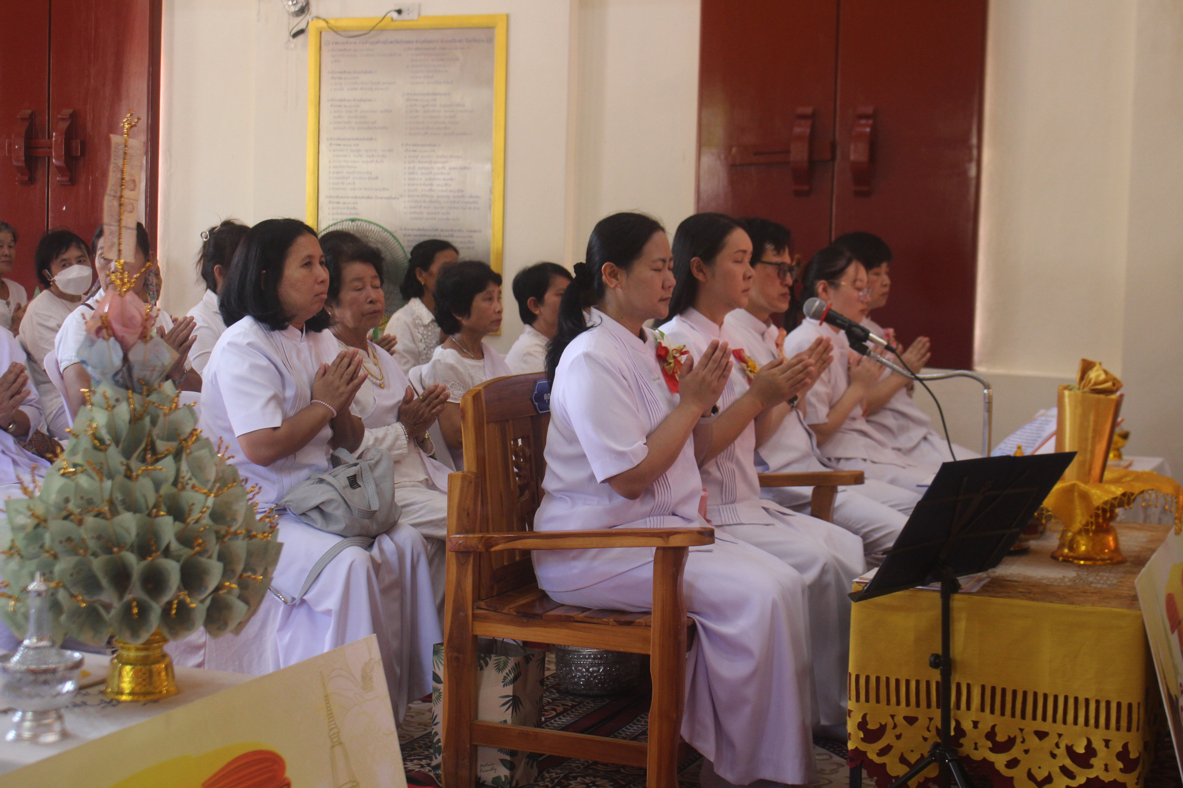 ภาพกล่าวคำถวายกฐินวัดห้วยสอน