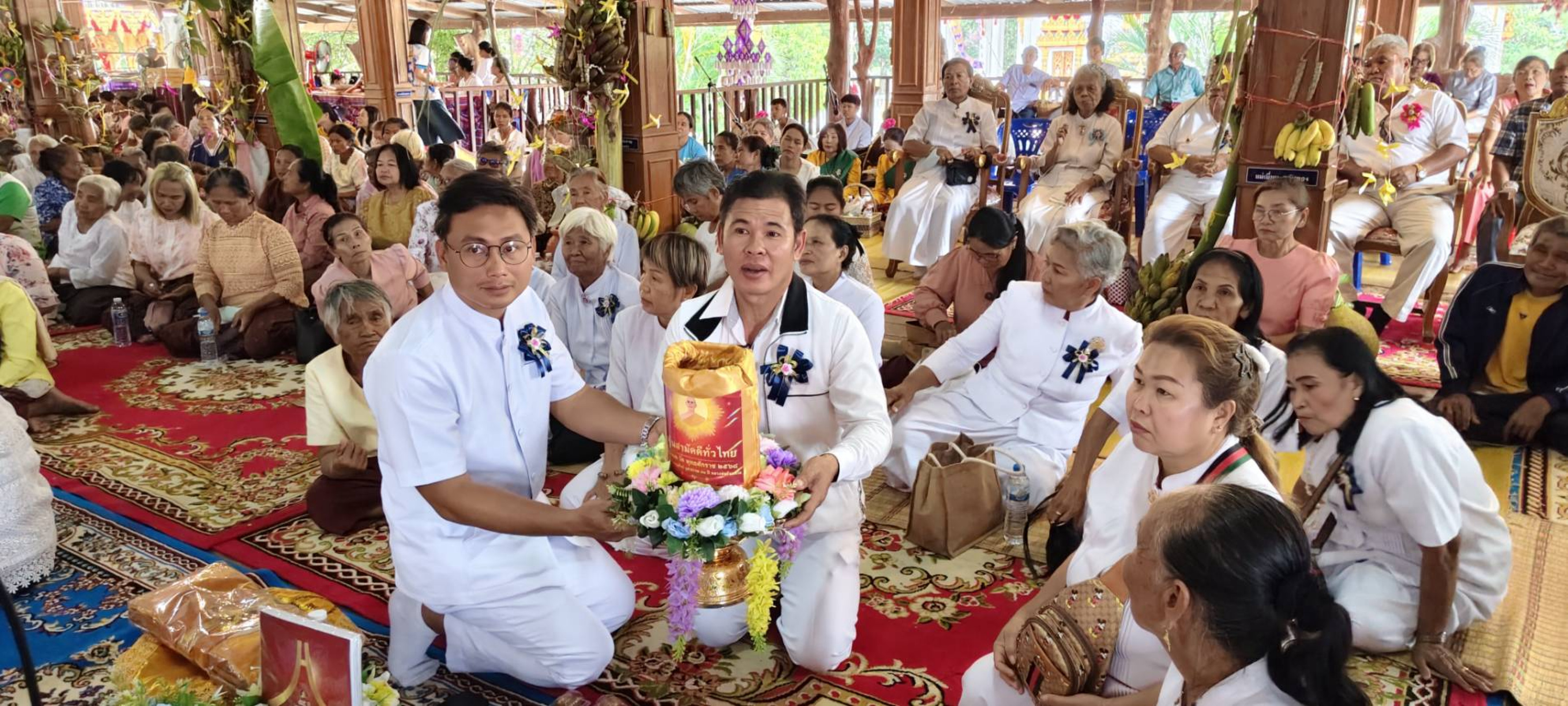 ภาพร่วมพิธีกรรมวัดโคกตะเคียน