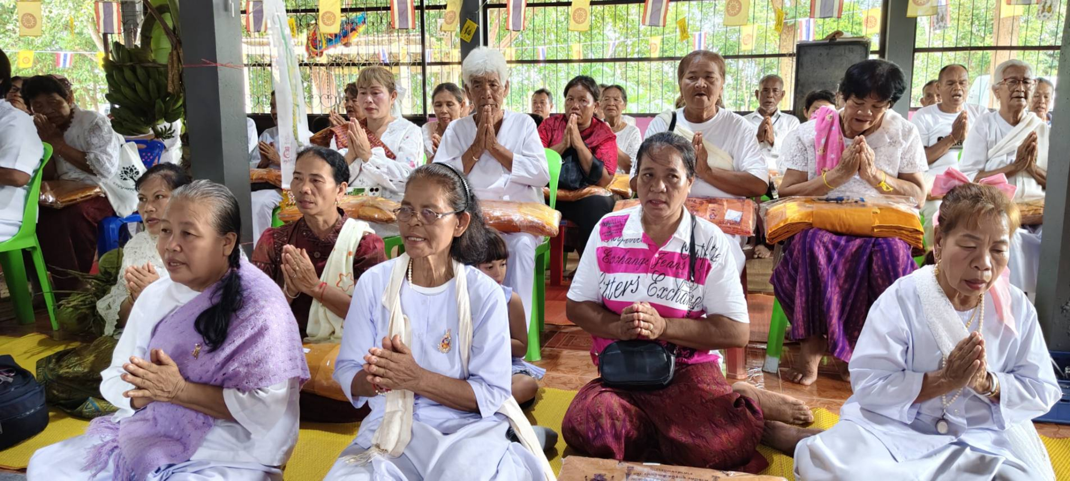 ภาพร่วมพิธีกรรมวัดแสนสุขสามัคคีธรรม