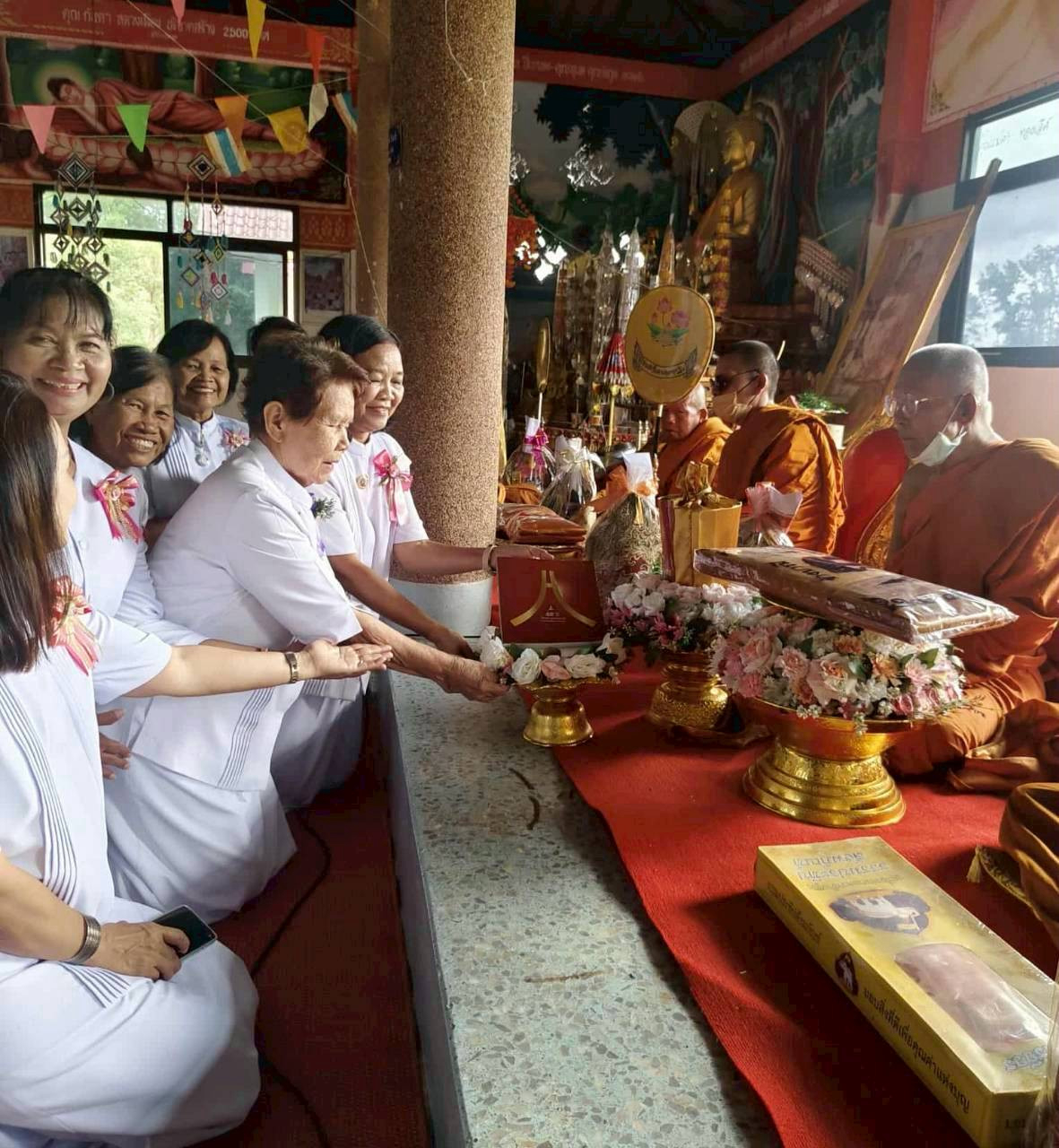 ภาพร่วมพิธีกรรมวัดศรีประชาสามัคคี