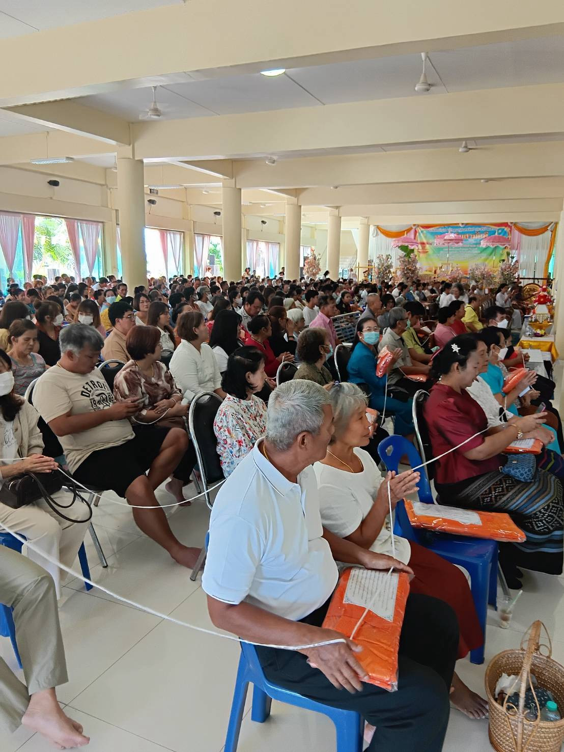 ภาพร่วมพิธีกรรมวัดมะขามเตี้ย