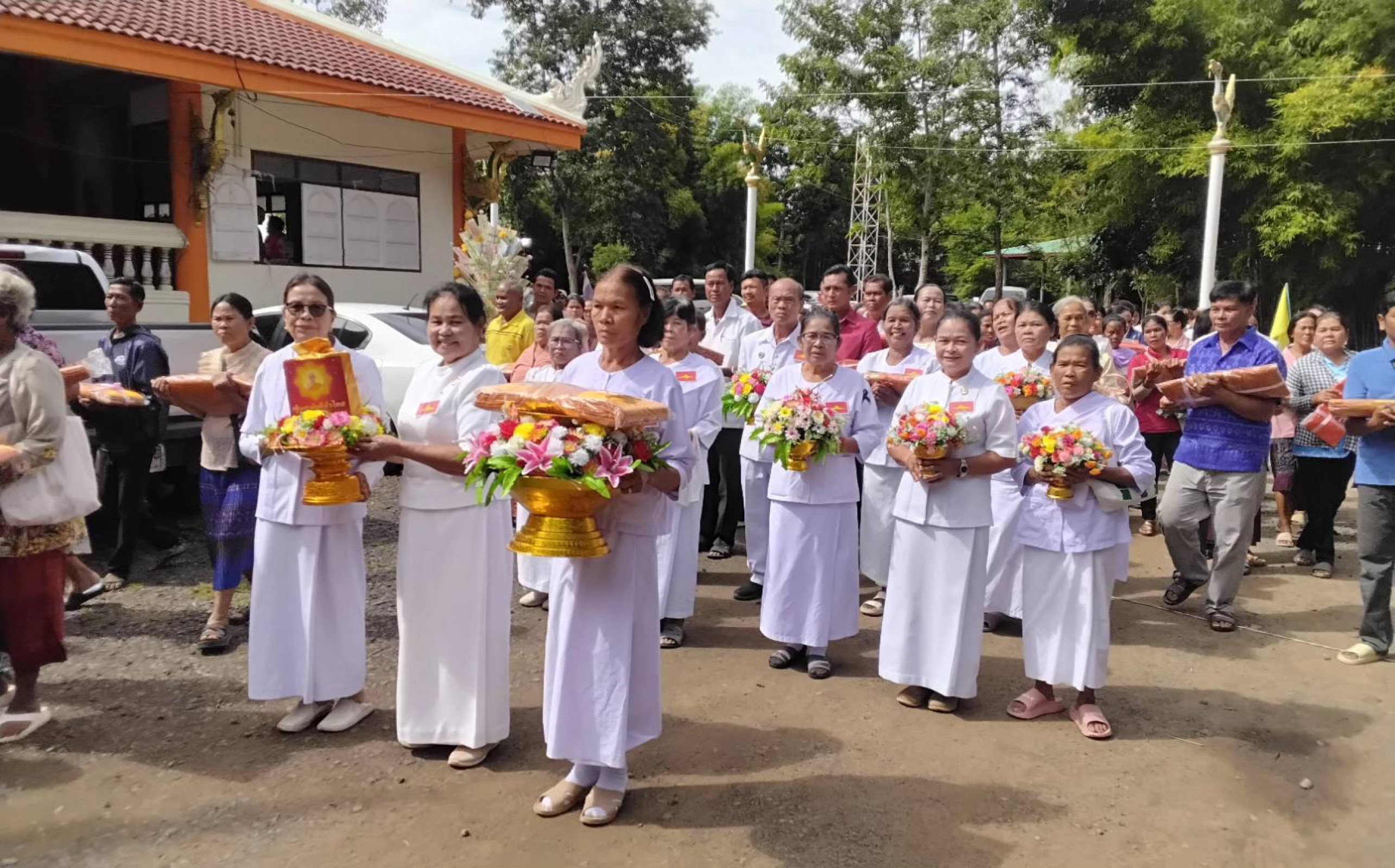 ภาพร่วมพิธีกรรมวัดประคองราษฎร์