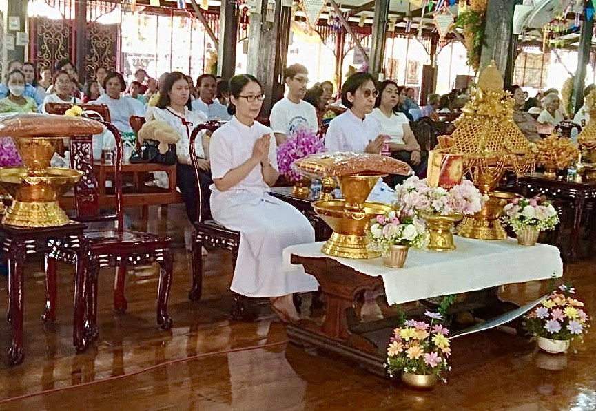 ภาพกล่าวคำถวายกฐินวัดโพธิ์เผือก