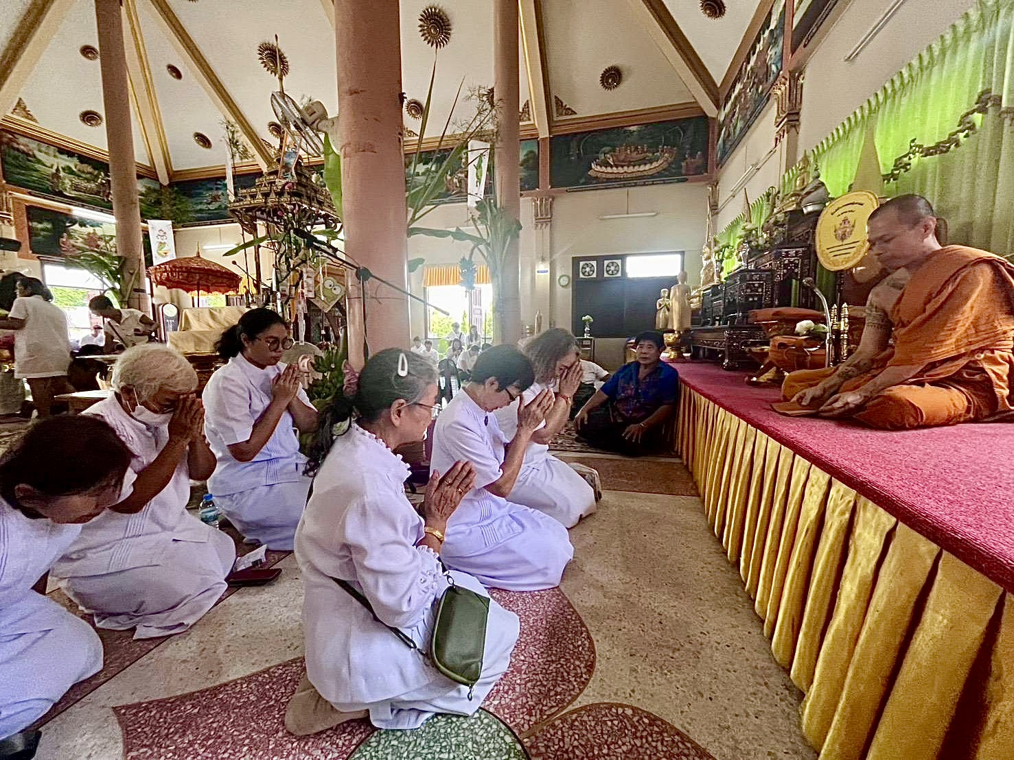 ภาพร่วมพิธีกรรมวัดพยาญาติ