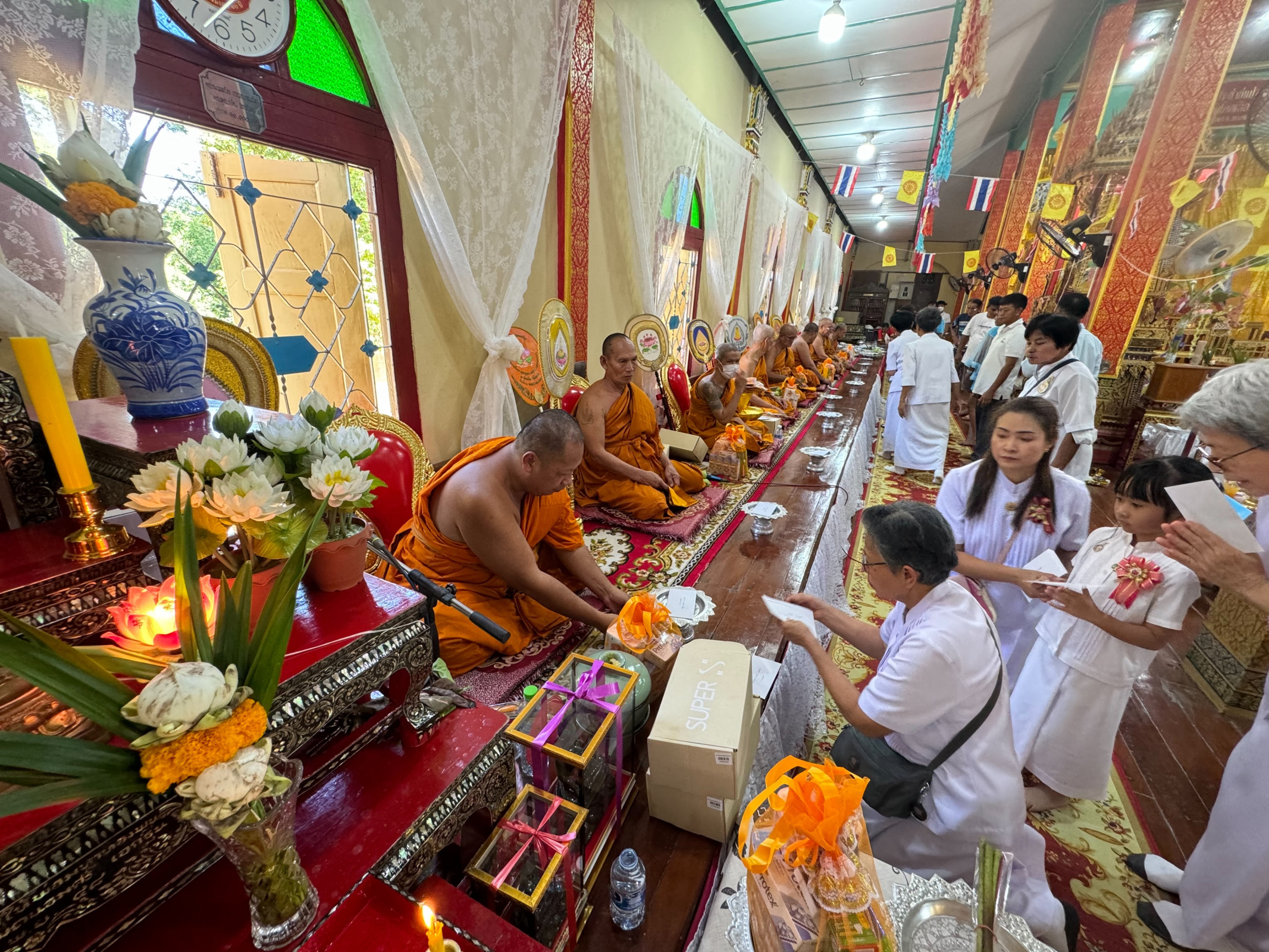 ภาพร่วมพิธีกรรมวัดโคกเสือ