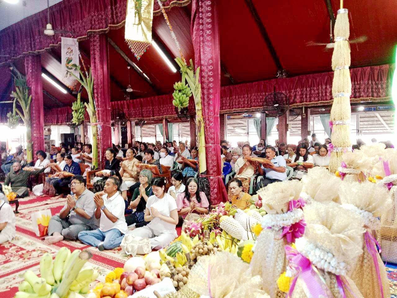 ภาพร่วมพิธีกรรมวัดศิริสุขาราม