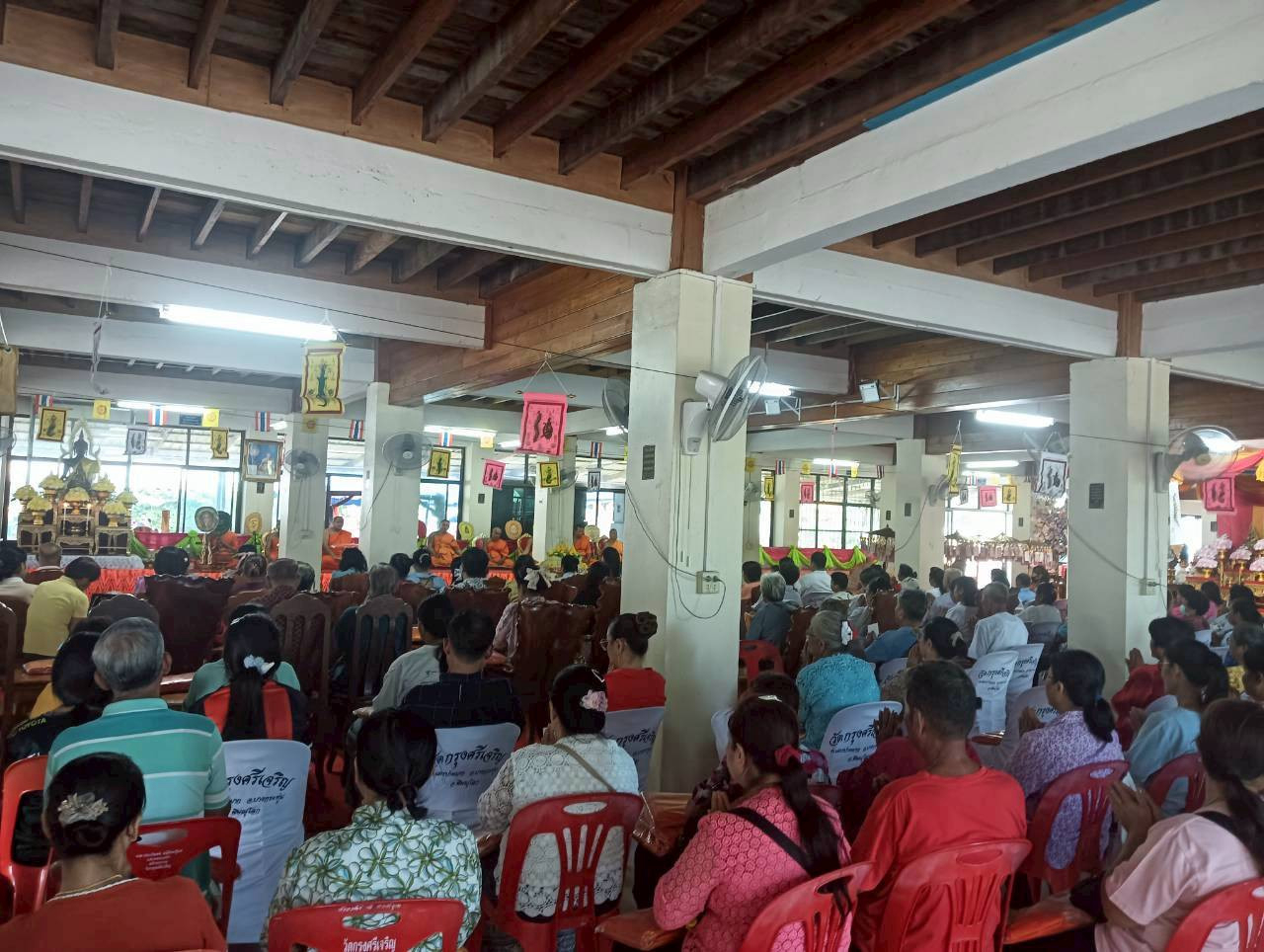 ภาพร่วมพิธีกรรมวัดกรุงศรีเจริญ