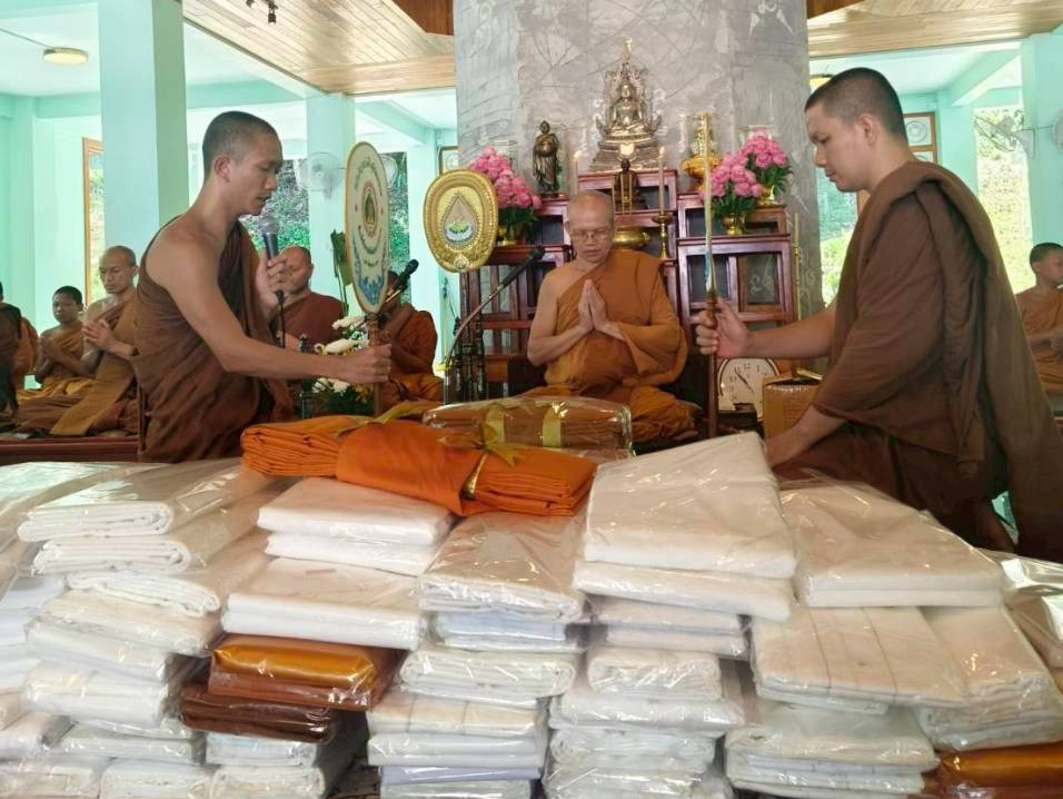 ภาพร่วมพิธีกรรมวัดโพธิญาณรังสี