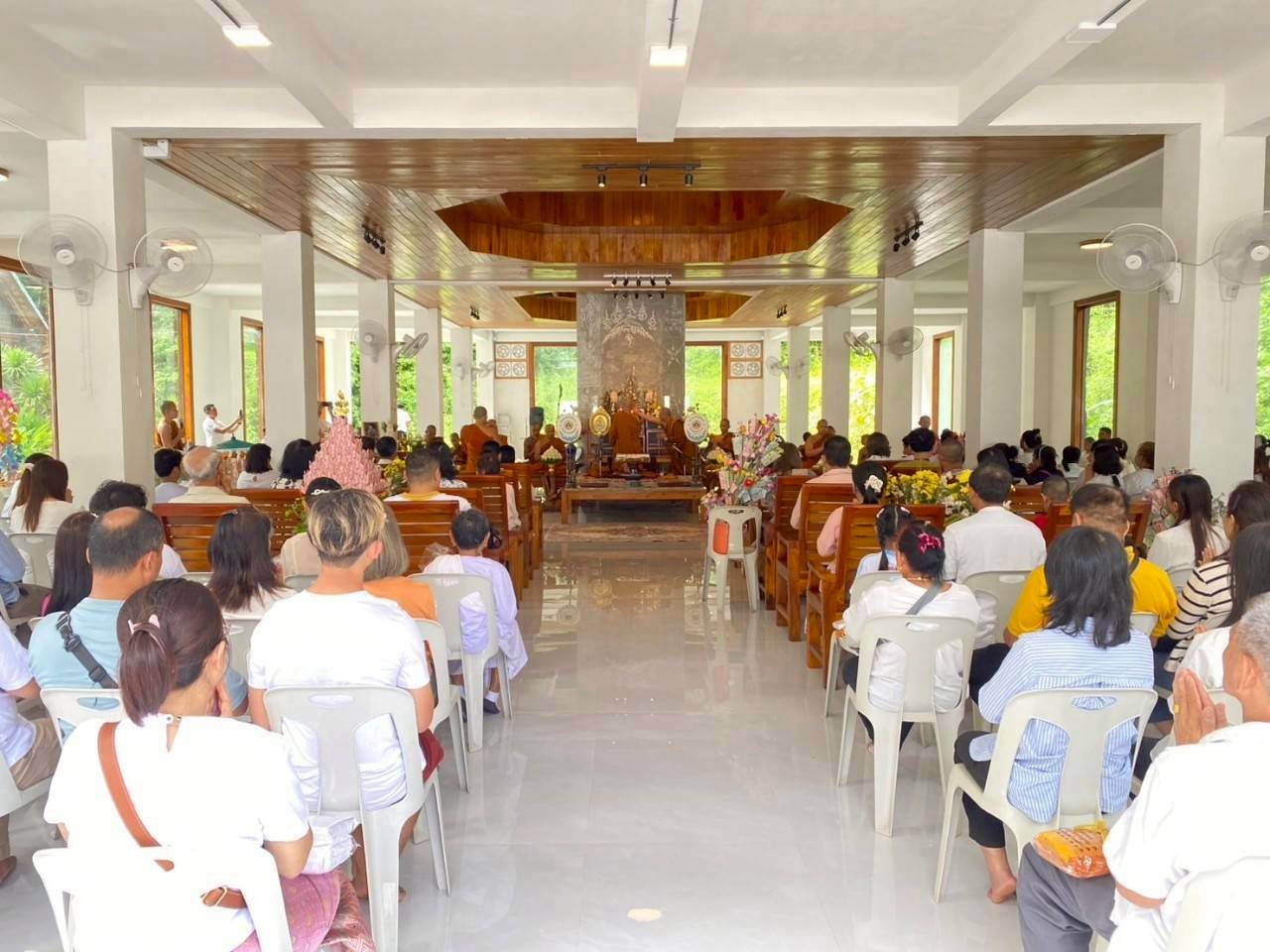 ภาพร่วมพิธีกรรมวัดโพธิญาณรังสี