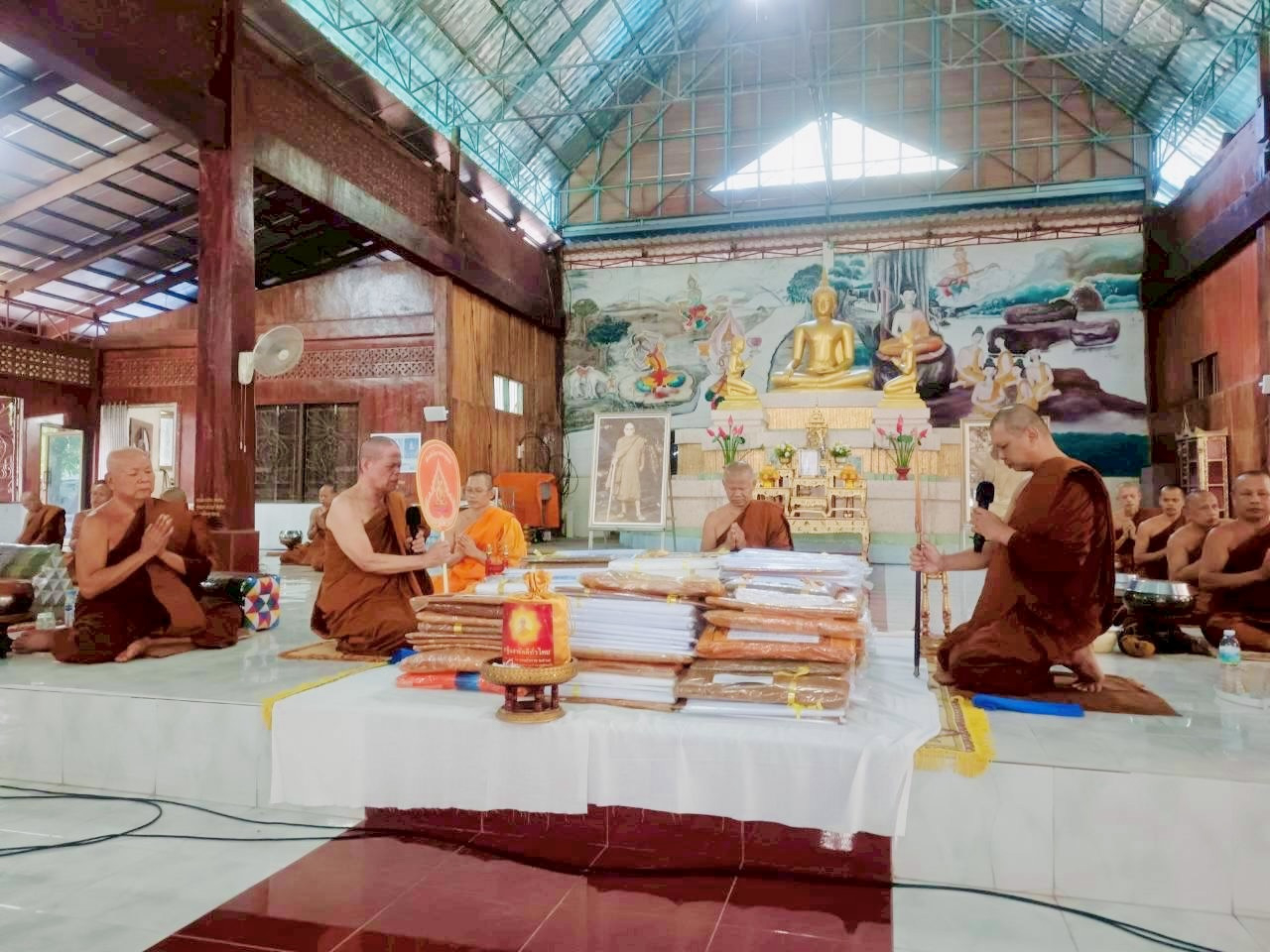 ภาพร่วมพิธีกรรมวัดเก่าน้อย