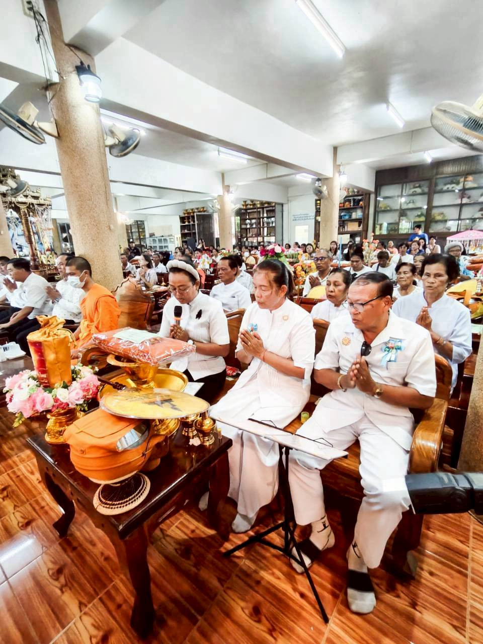 ภาพกล่าวคำถวายกฐินวัดหัวหว้า