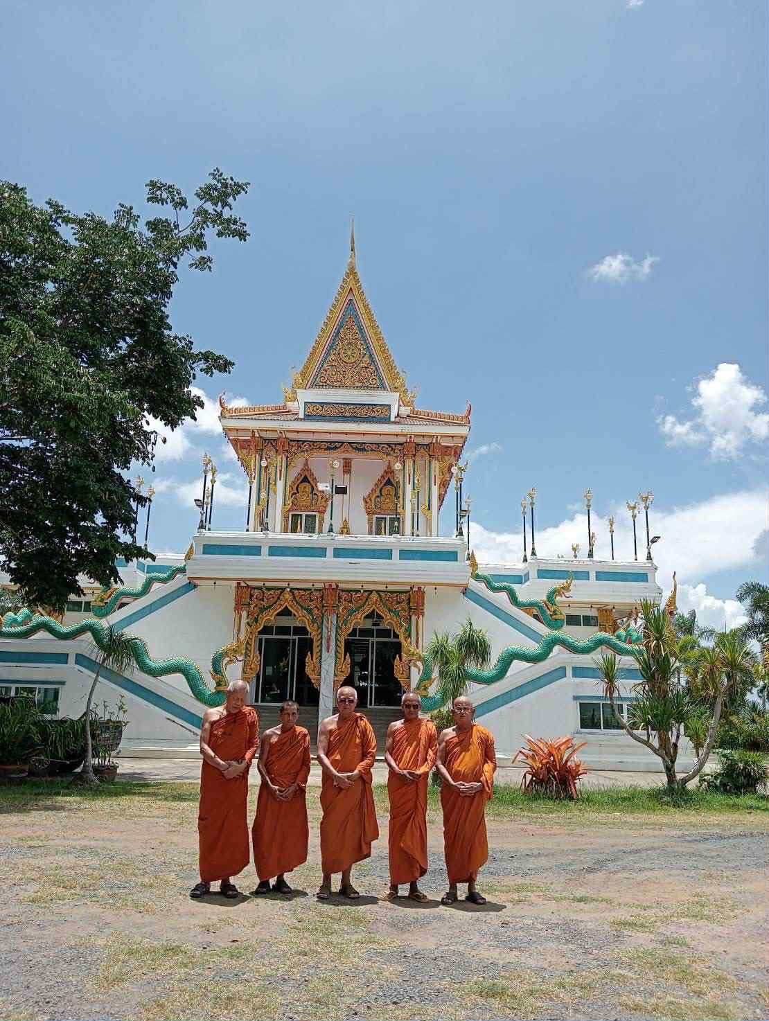 วัดเขาภูหลวง