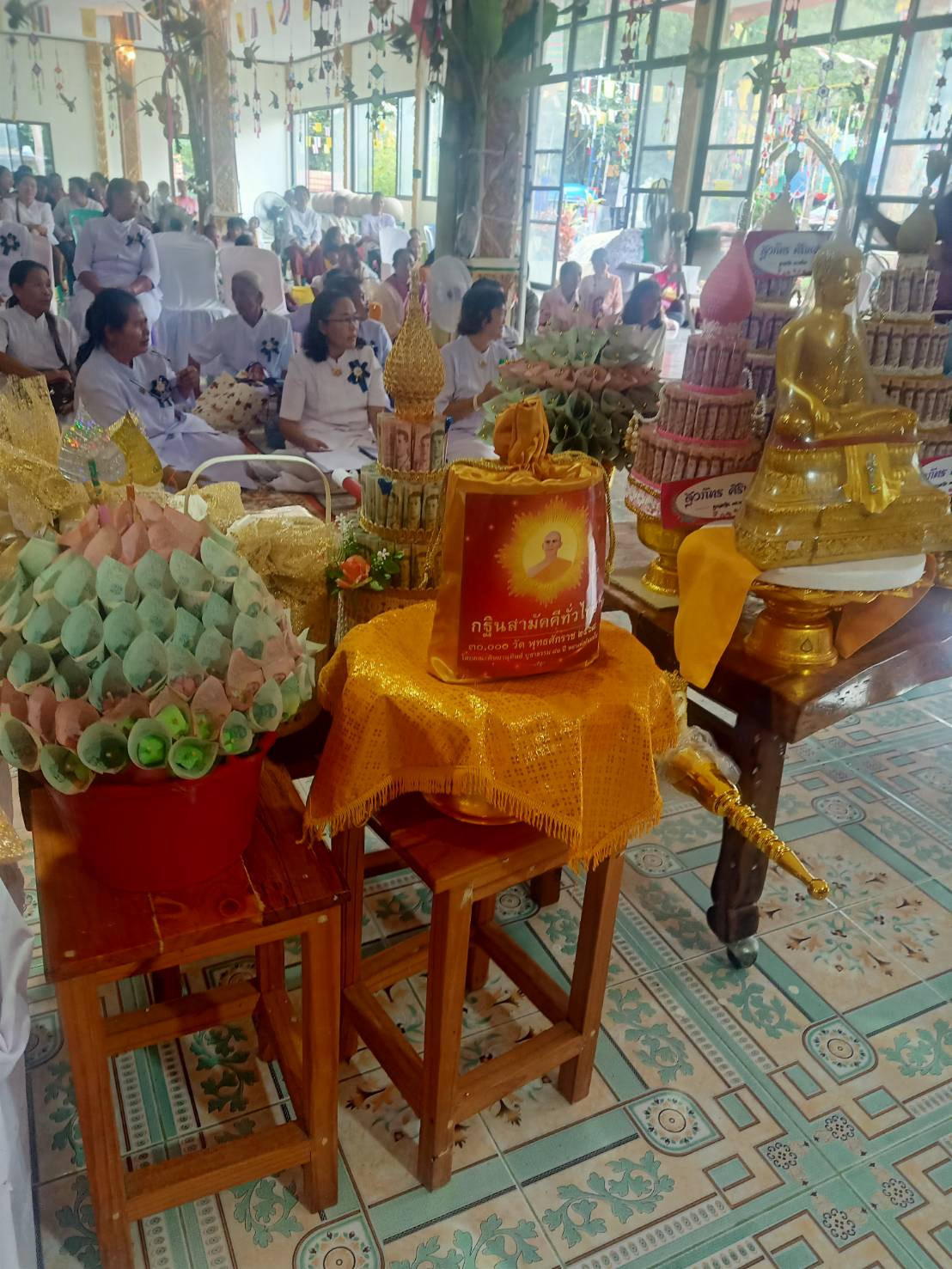 ภาพร่วมพิธีกรรมวัดผักไหมพุทธาวาส