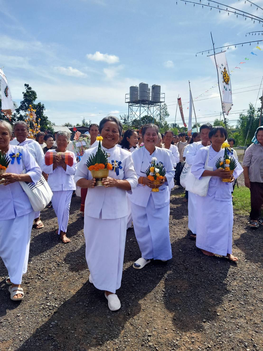 ภาพร่วมพิธีกรรมสำนักสงฆ์พรหมสะอาด