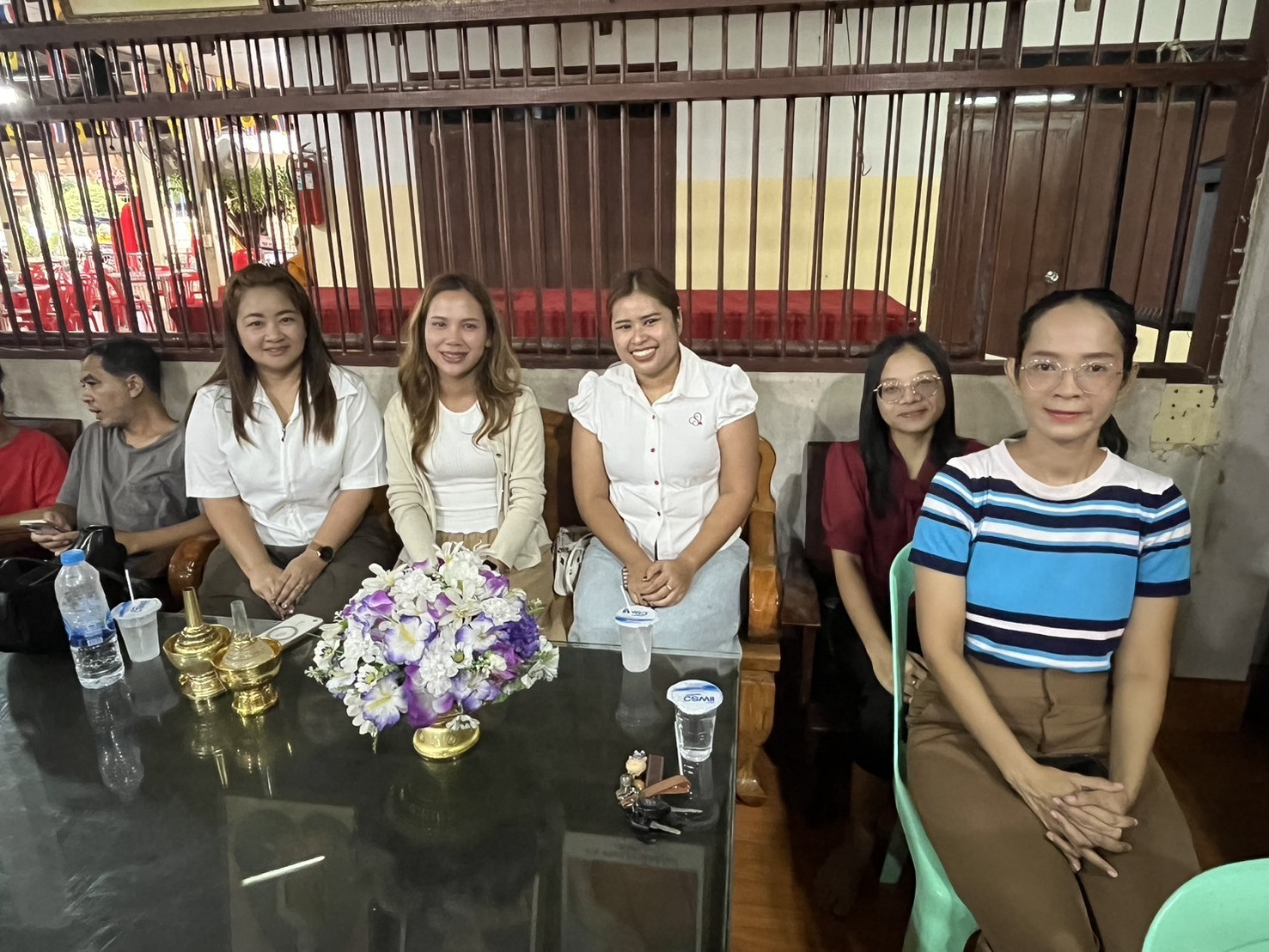 ภาพร่วมพิธีกรรมวัดดอนเปร็ง